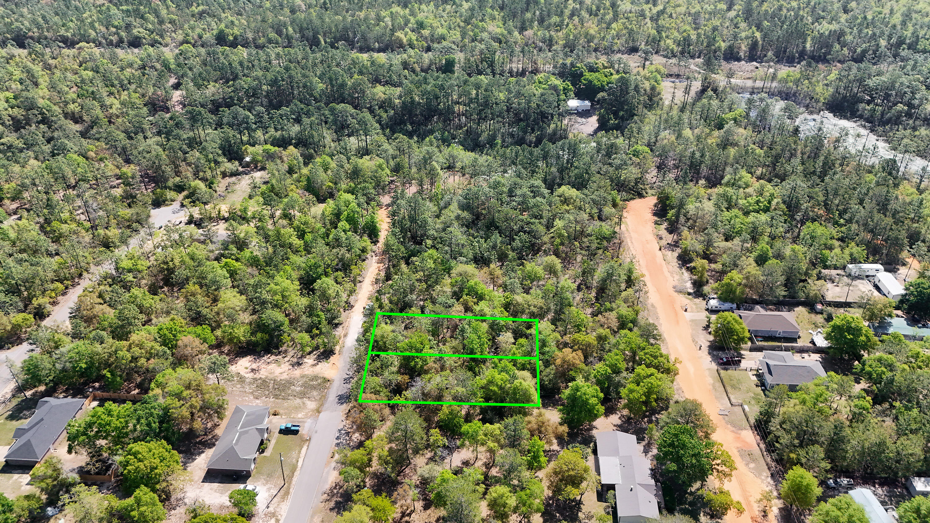 Exciting opportunity alert! Don't miss out on these two fabulous buildable lots located in the booming Defuniak Springs market. These lots are waiting for you to bring your dream home to life. Don't wait, secure your spot in this perfect location today!