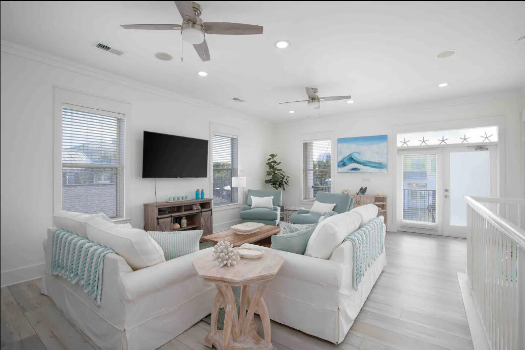 FRANGISTA BEACH 1ST ADDN - Residential