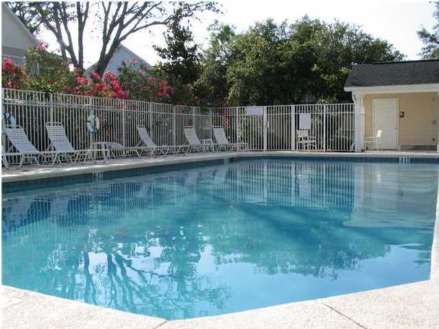THE OAKS AT NICEVILLE PH I - Residential Lease