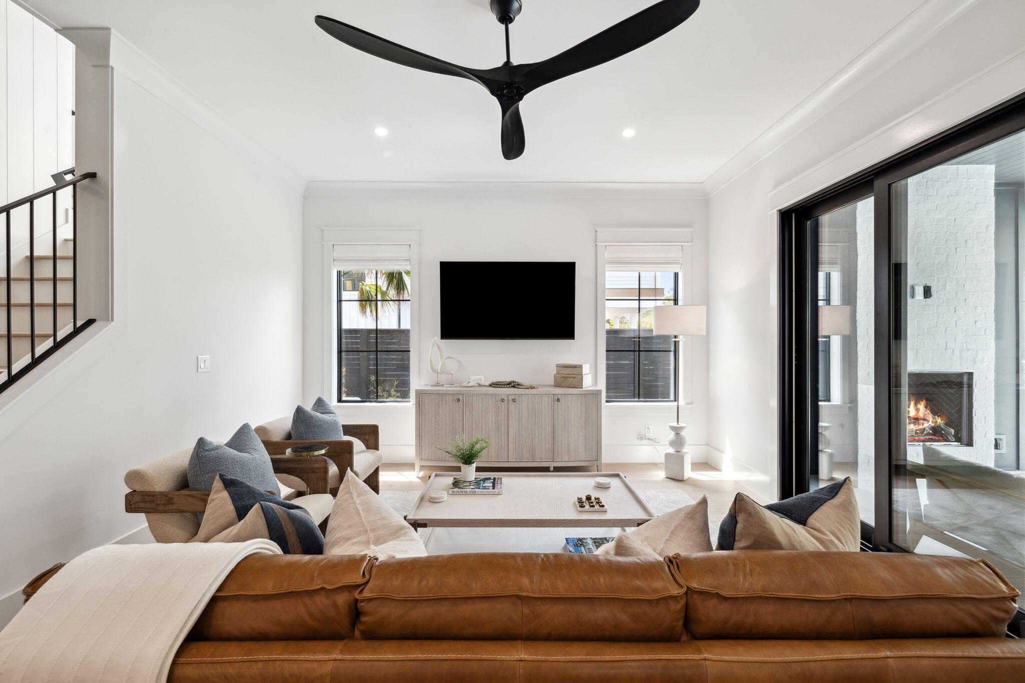 BEACH HIGHLAND - Residential