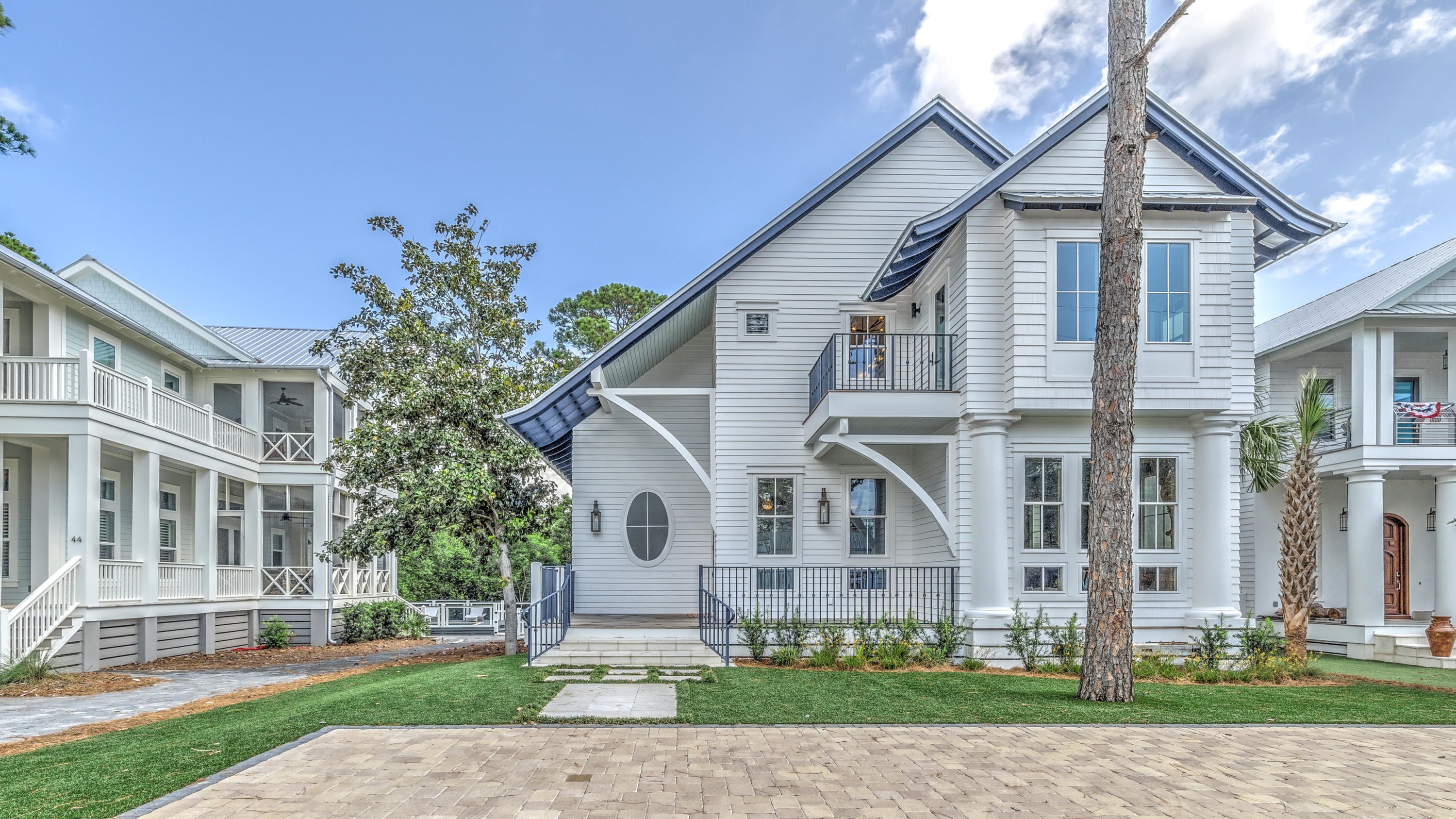 SEAGROVE SHORES 4TH ADD - Residential