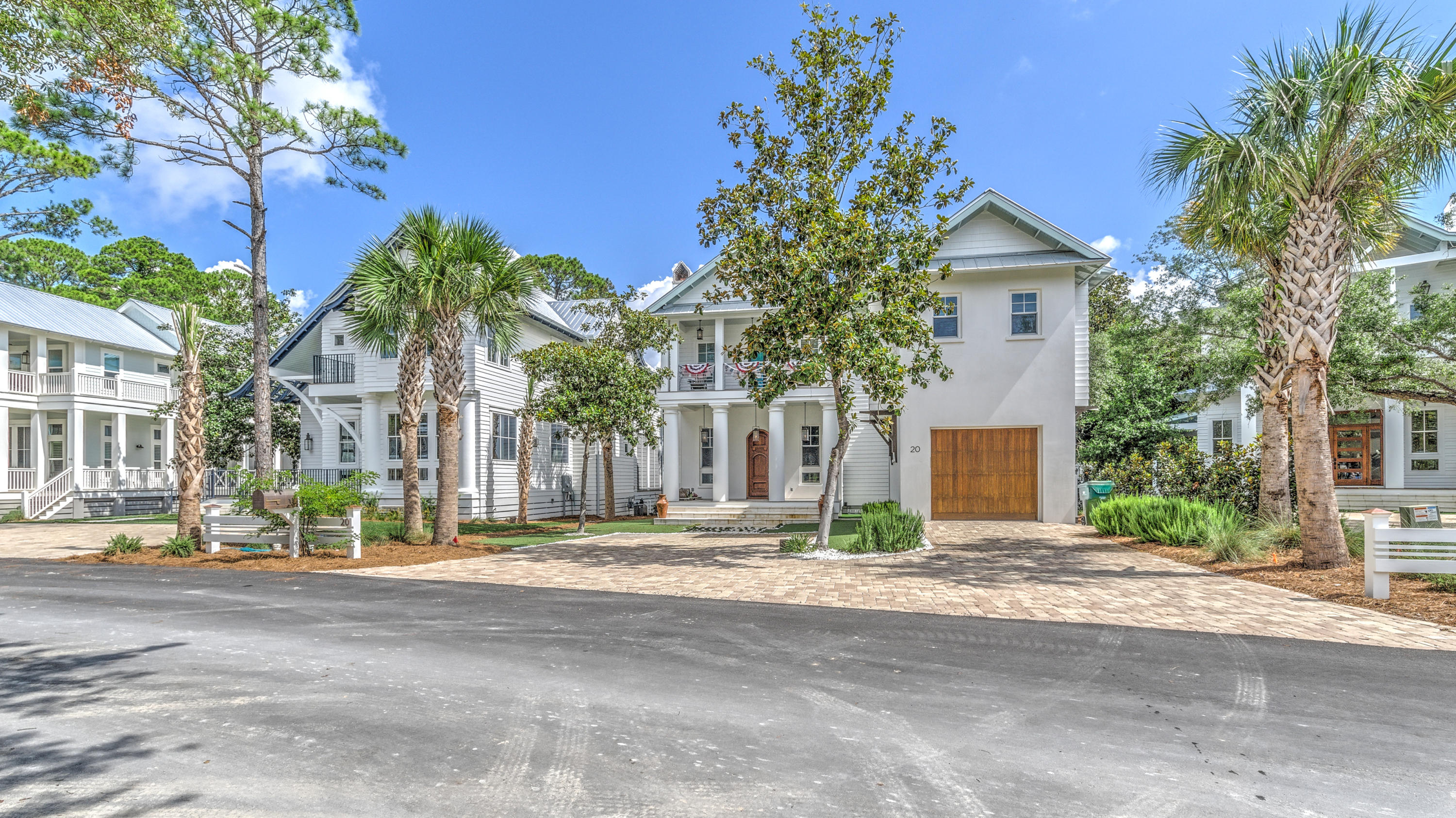 SEAGROVE SHORES 4TH ADD - Residential
