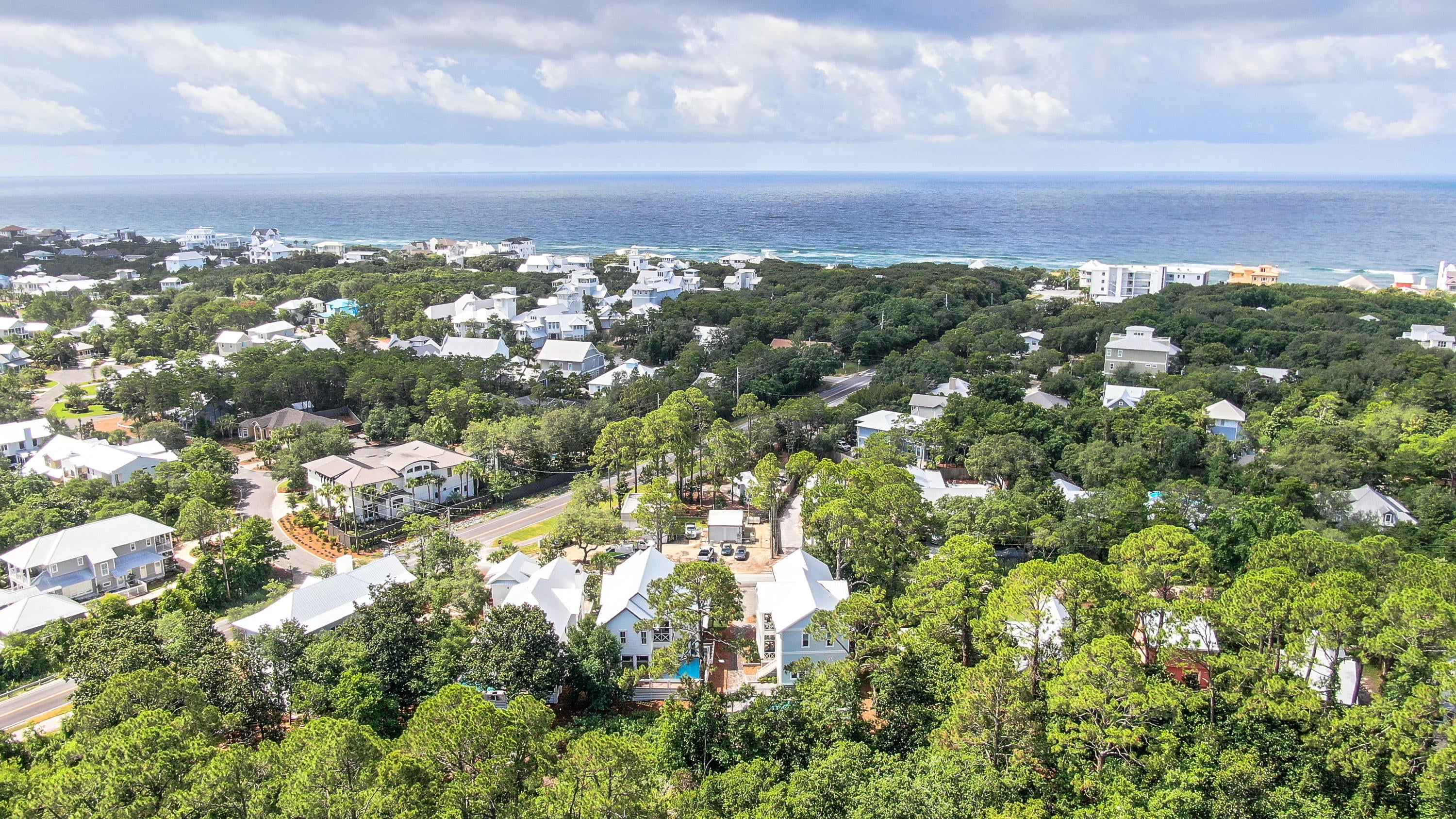 SEAGROVE SHORES 4TH ADD - Residential
