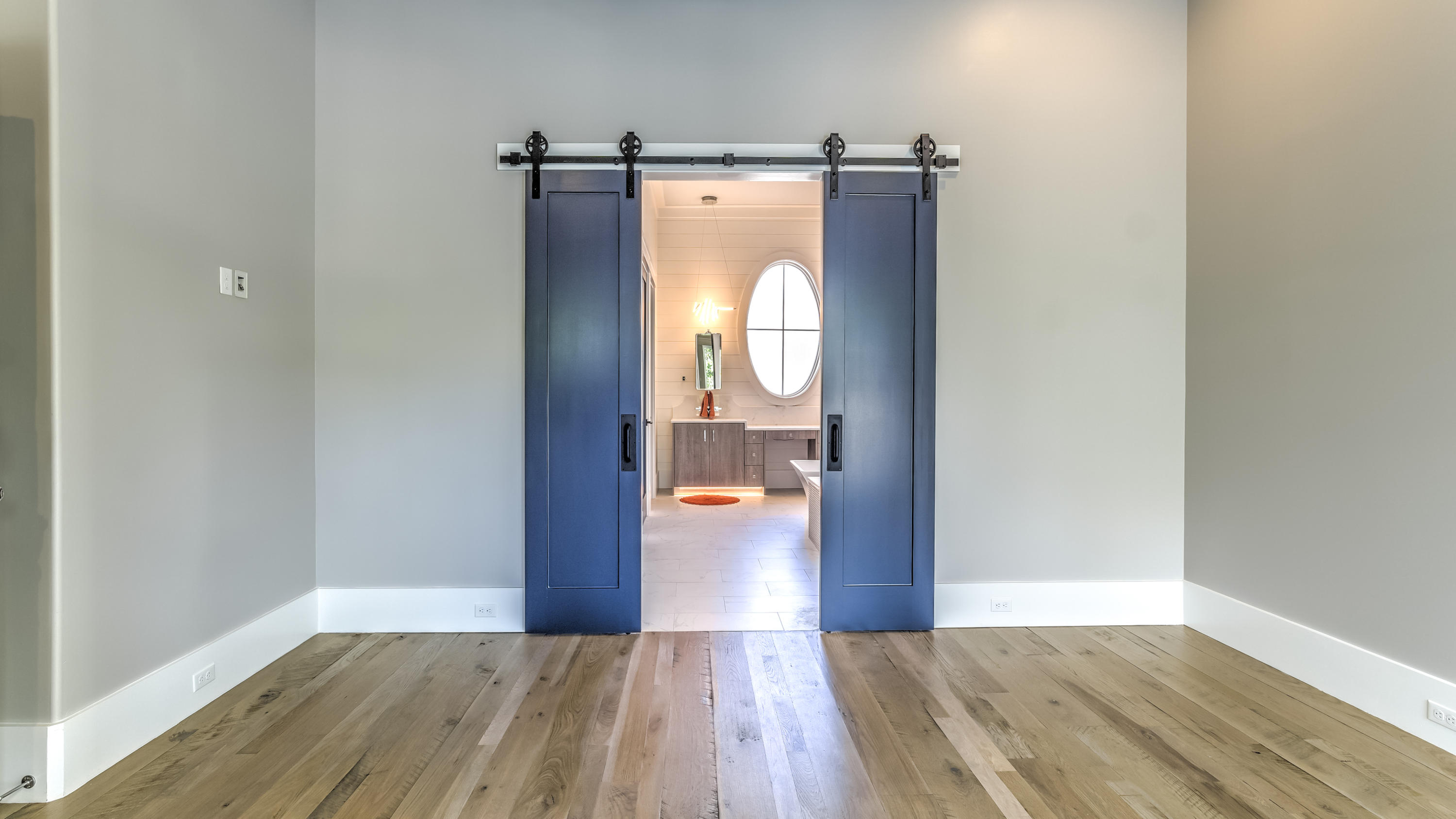 SEAGROVE SHORES 4TH ADD - Residential