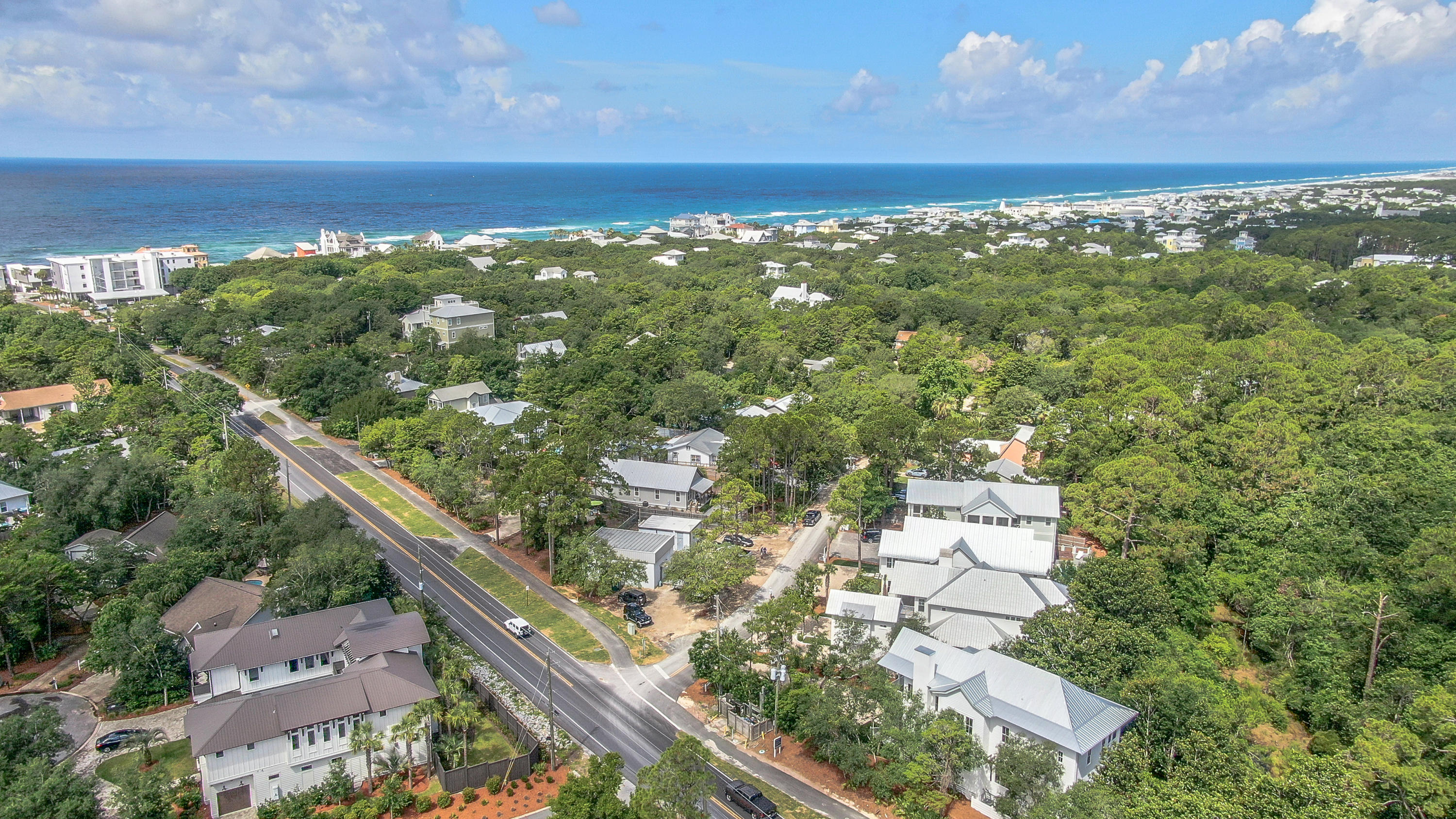 SEAGROVE SHORES 4TH ADD - Residential
