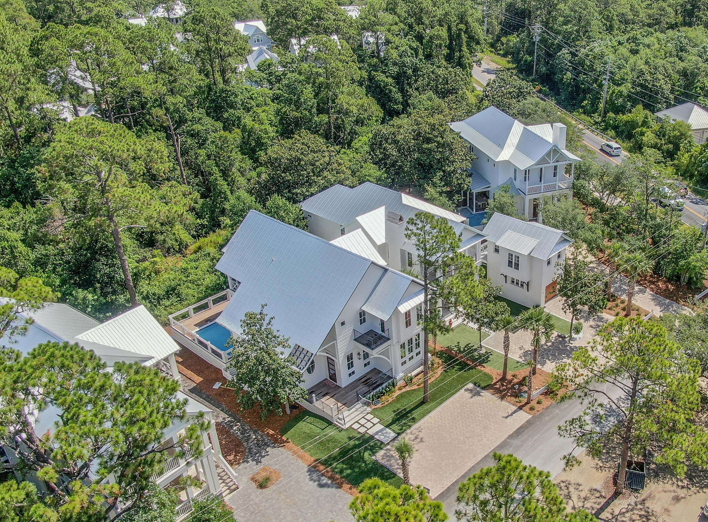 SEAGROVE SHORES 4TH ADD - Residential