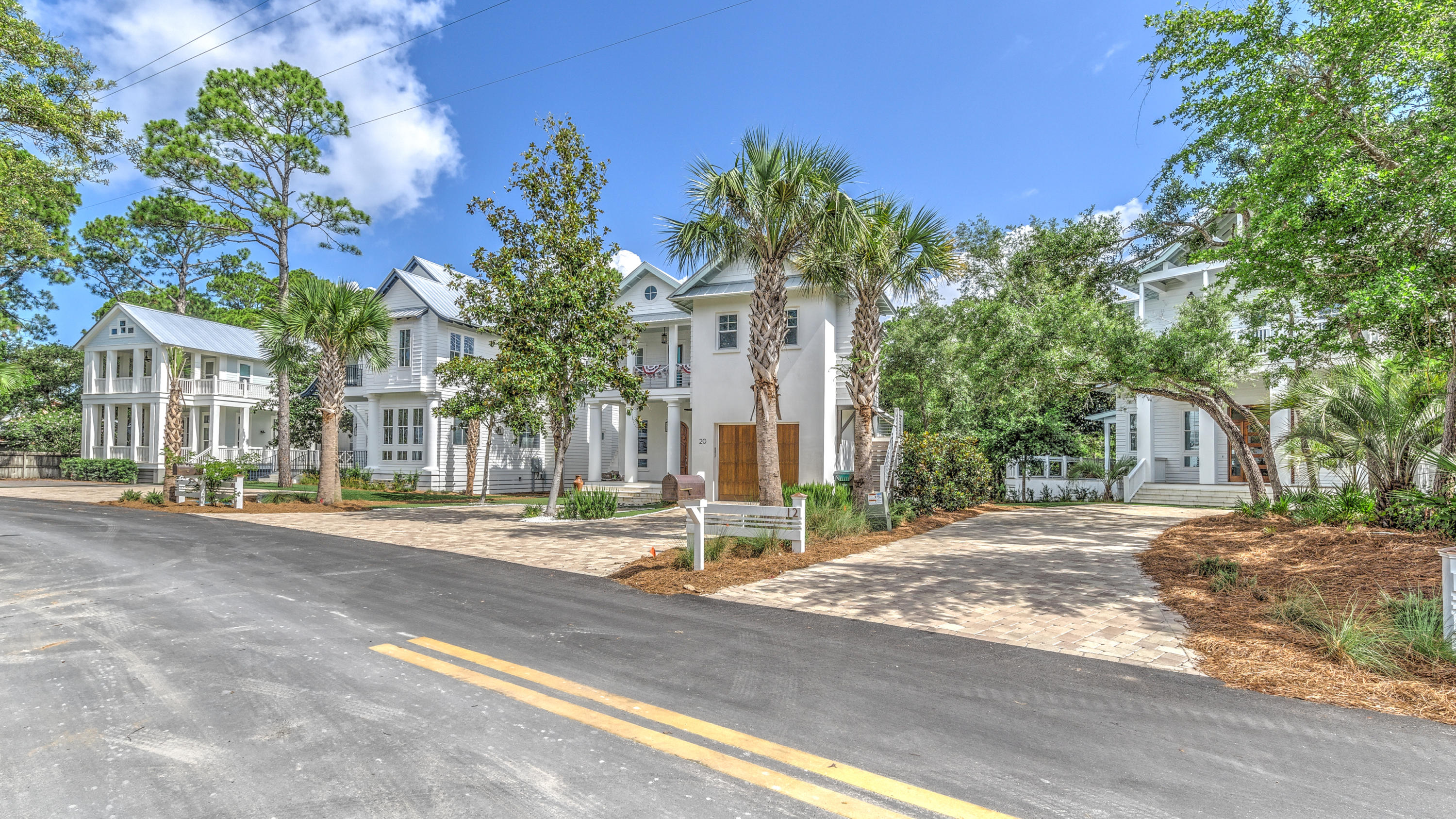 SEAGROVE SHORES 4TH ADD - Residential