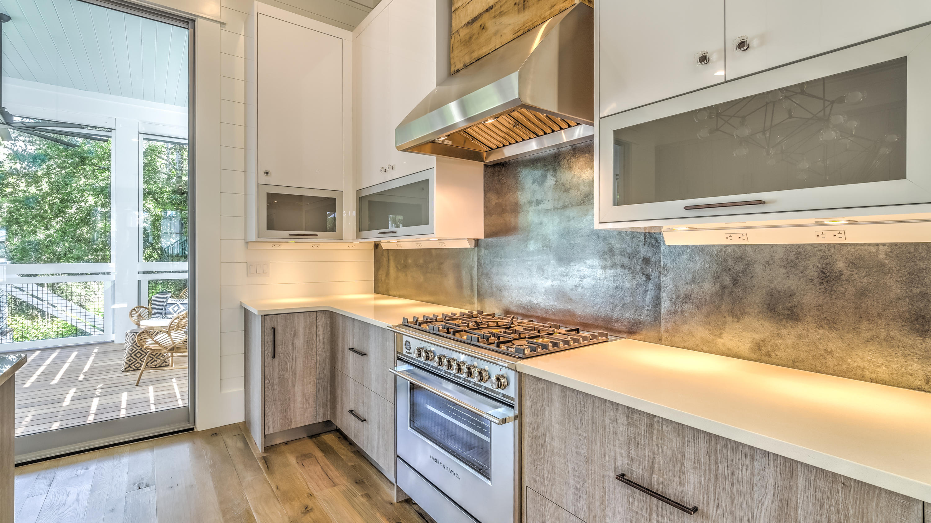 SEAGROVE SHORES 4TH ADD - Residential