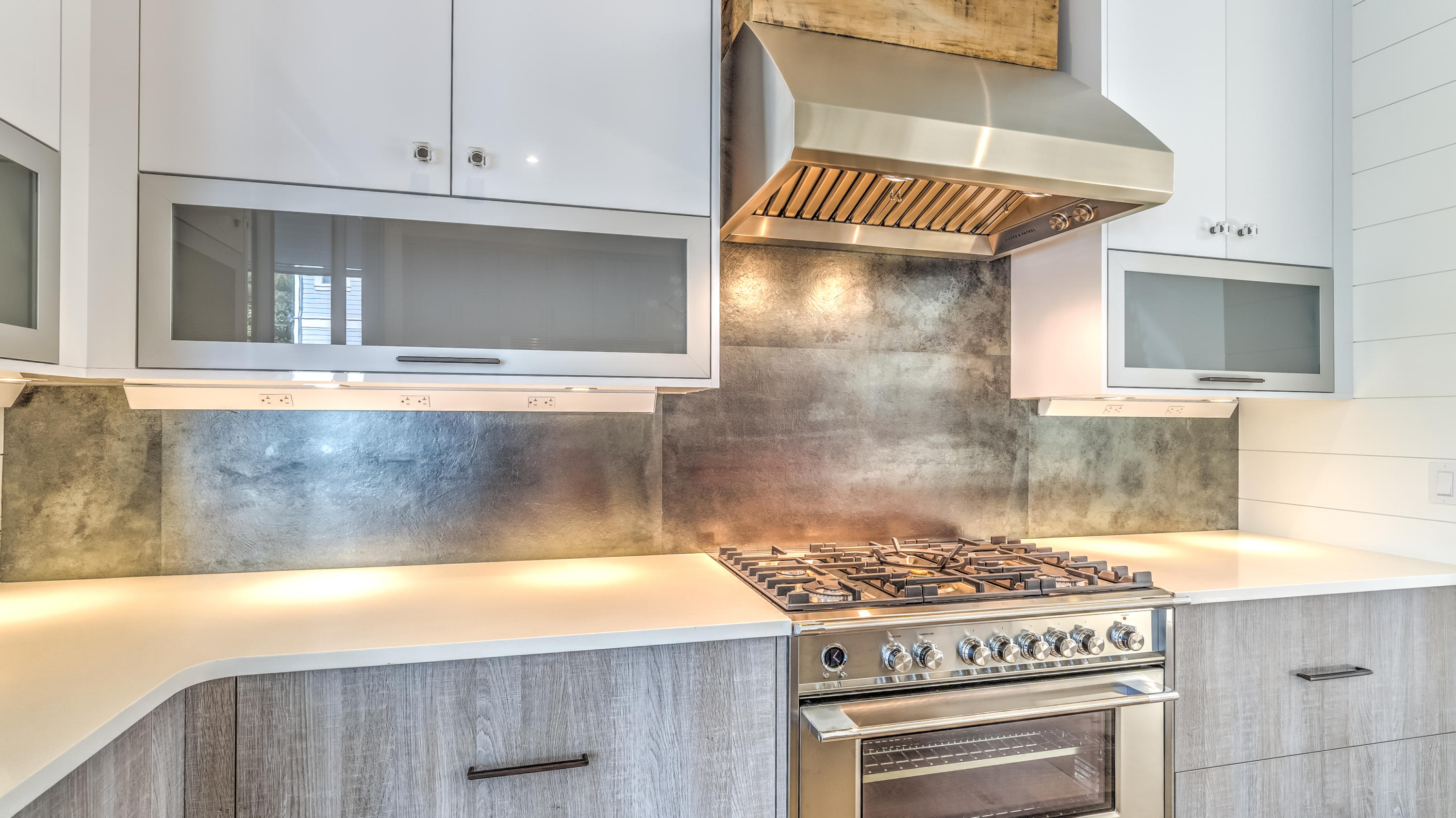 SEAGROVE SHORES 4TH ADD - Residential