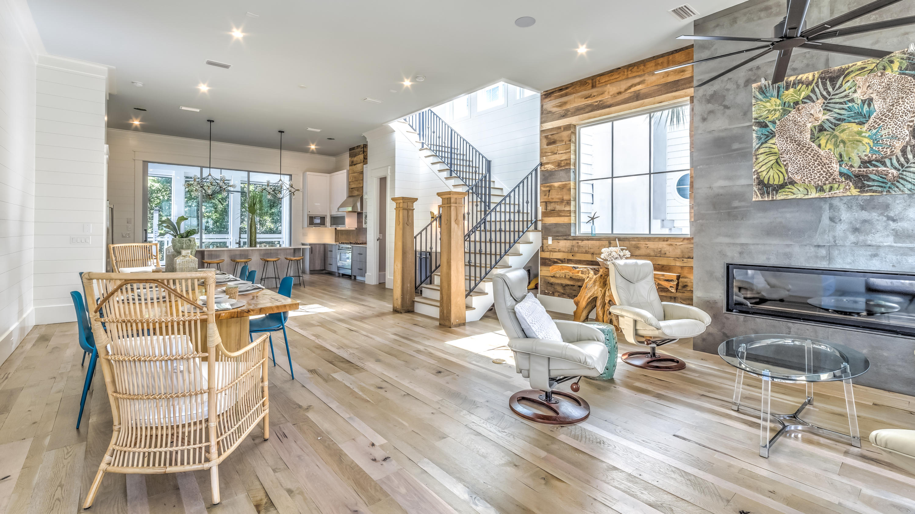 SEAGROVE SHORES 4TH ADD - Residential