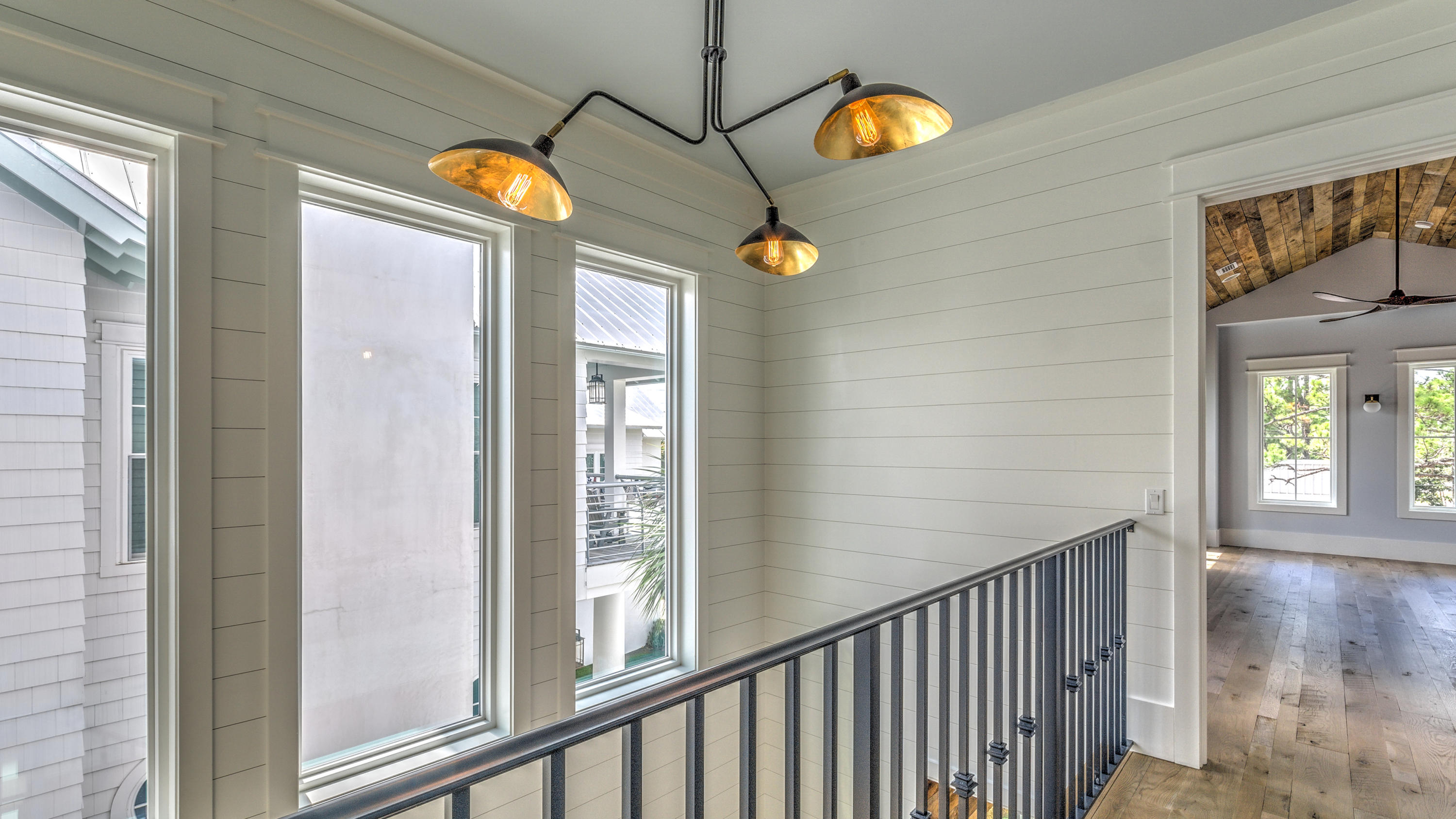 SEAGROVE SHORES 4TH ADD - Residential