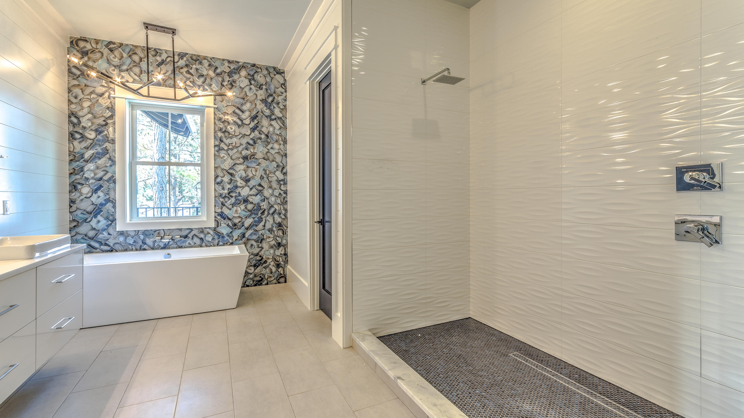 SEAGROVE SHORES 4TH ADD - Residential