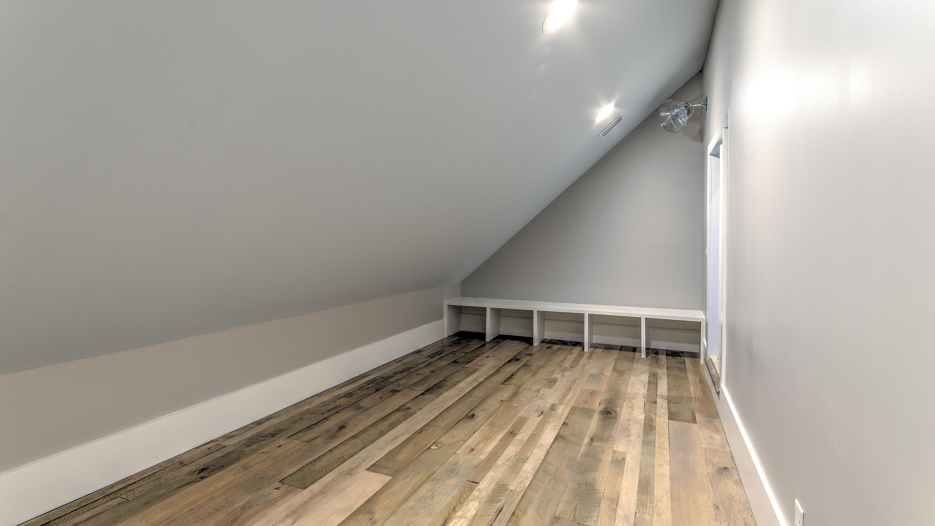 SEAGROVE SHORES 4TH ADD - Residential
