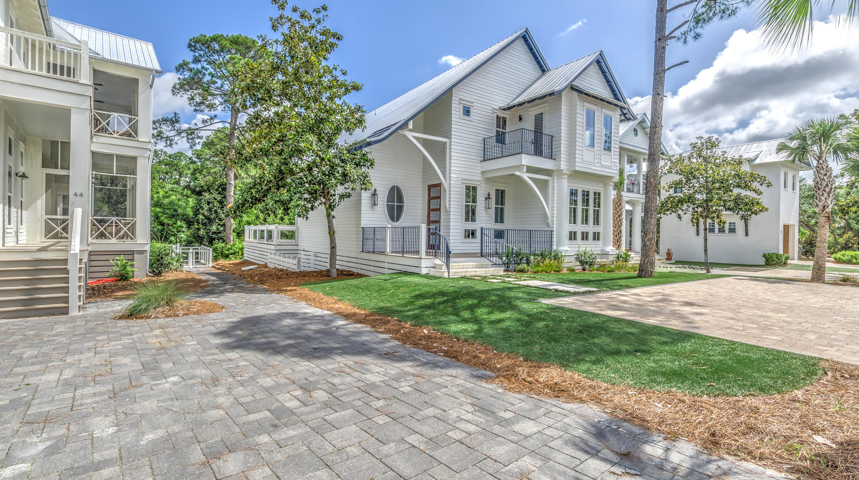 SEAGROVE SHORES 4TH ADD - Residential