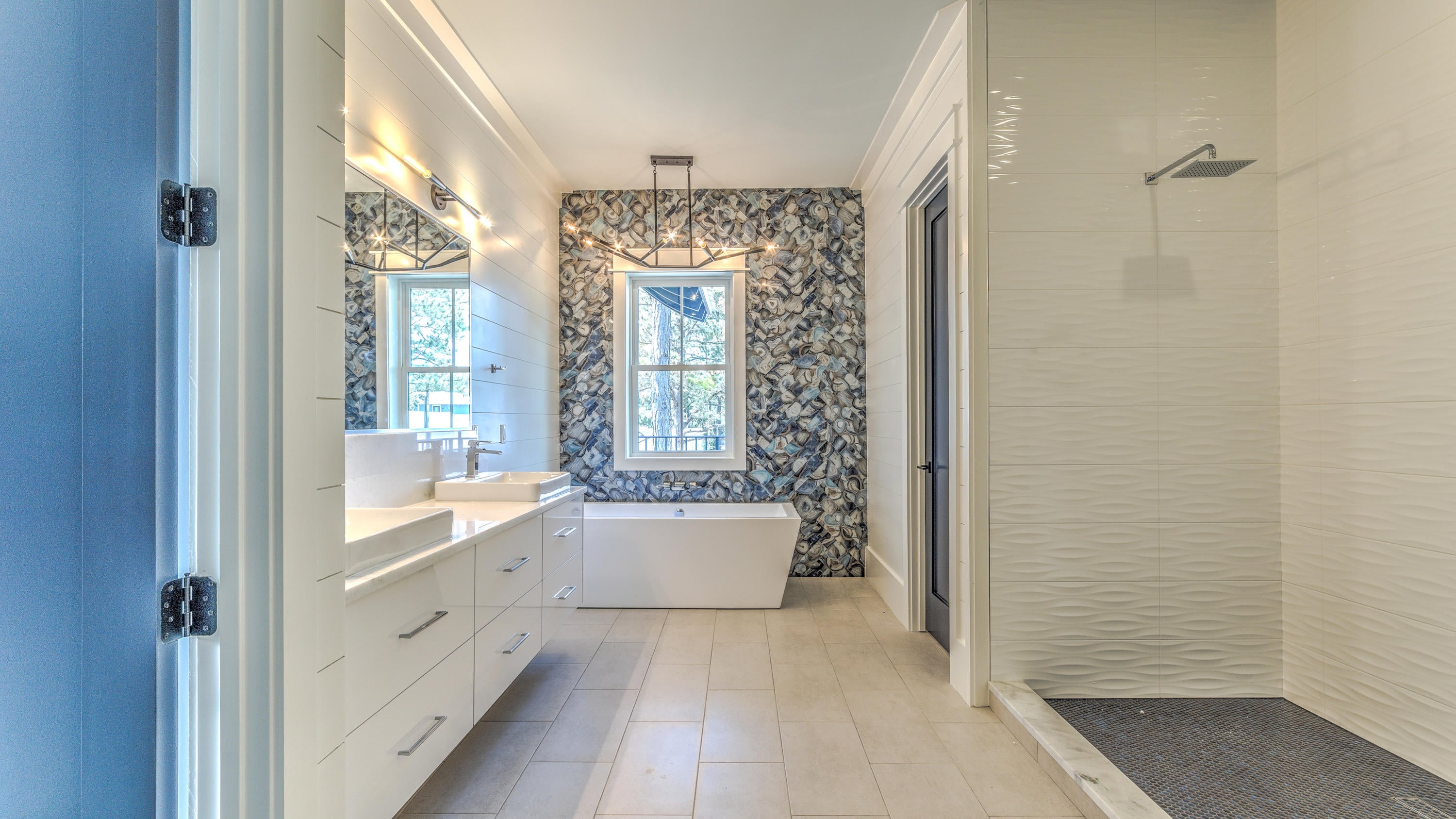 SEAGROVE SHORES 4TH ADD - Residential