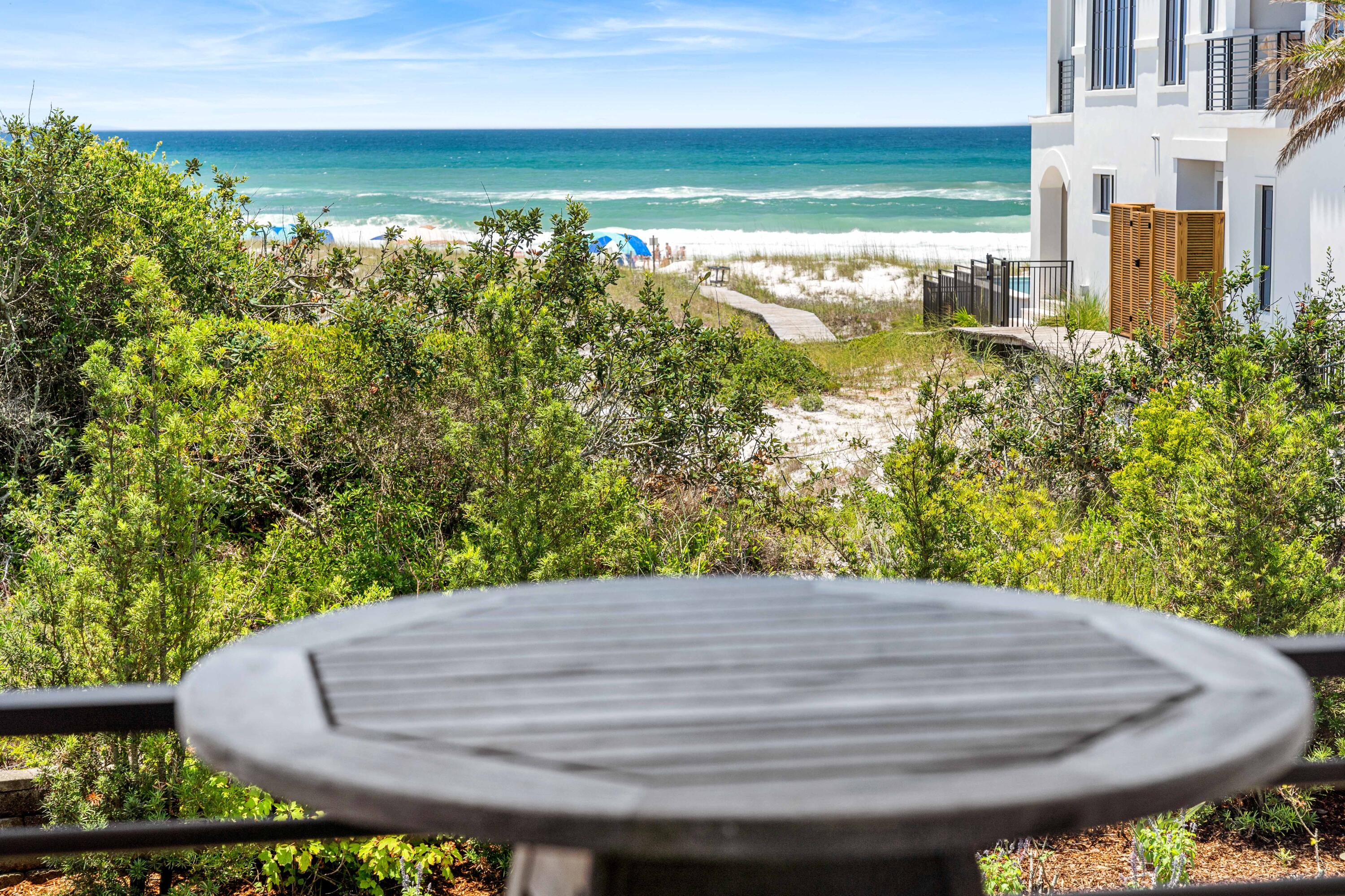 SECLUSION DUNES - Residential
