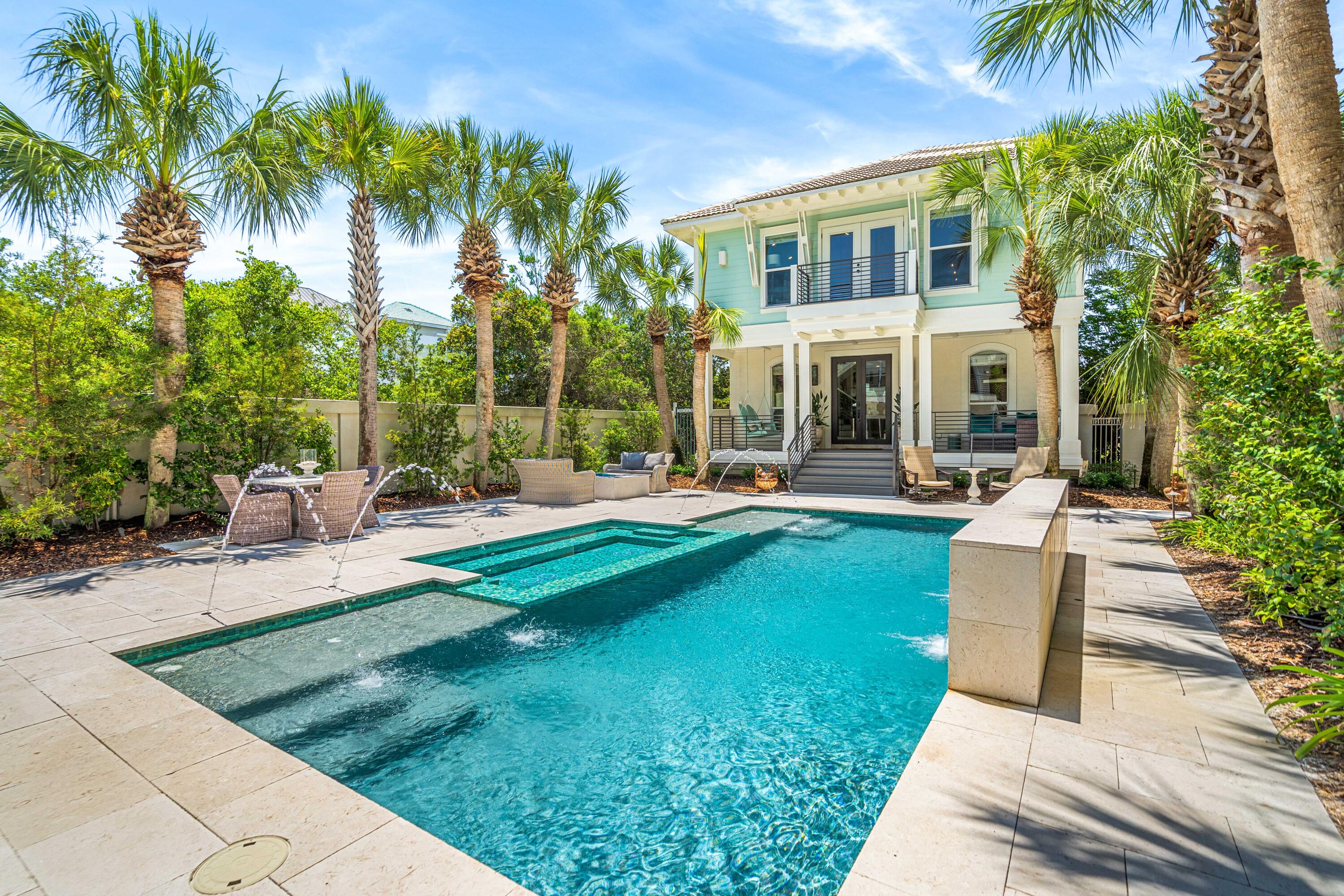 SECLUSION DUNES - Residential