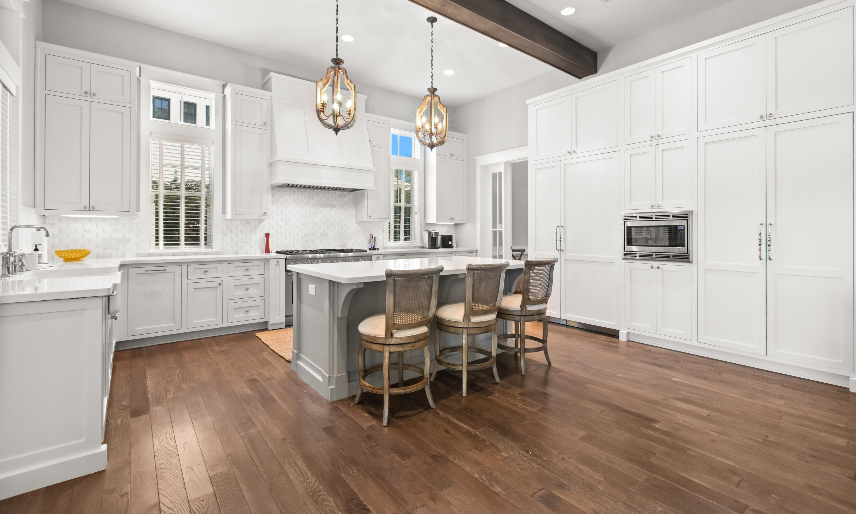 SEAGROVE VILLAGE 6TH ADD - Residential