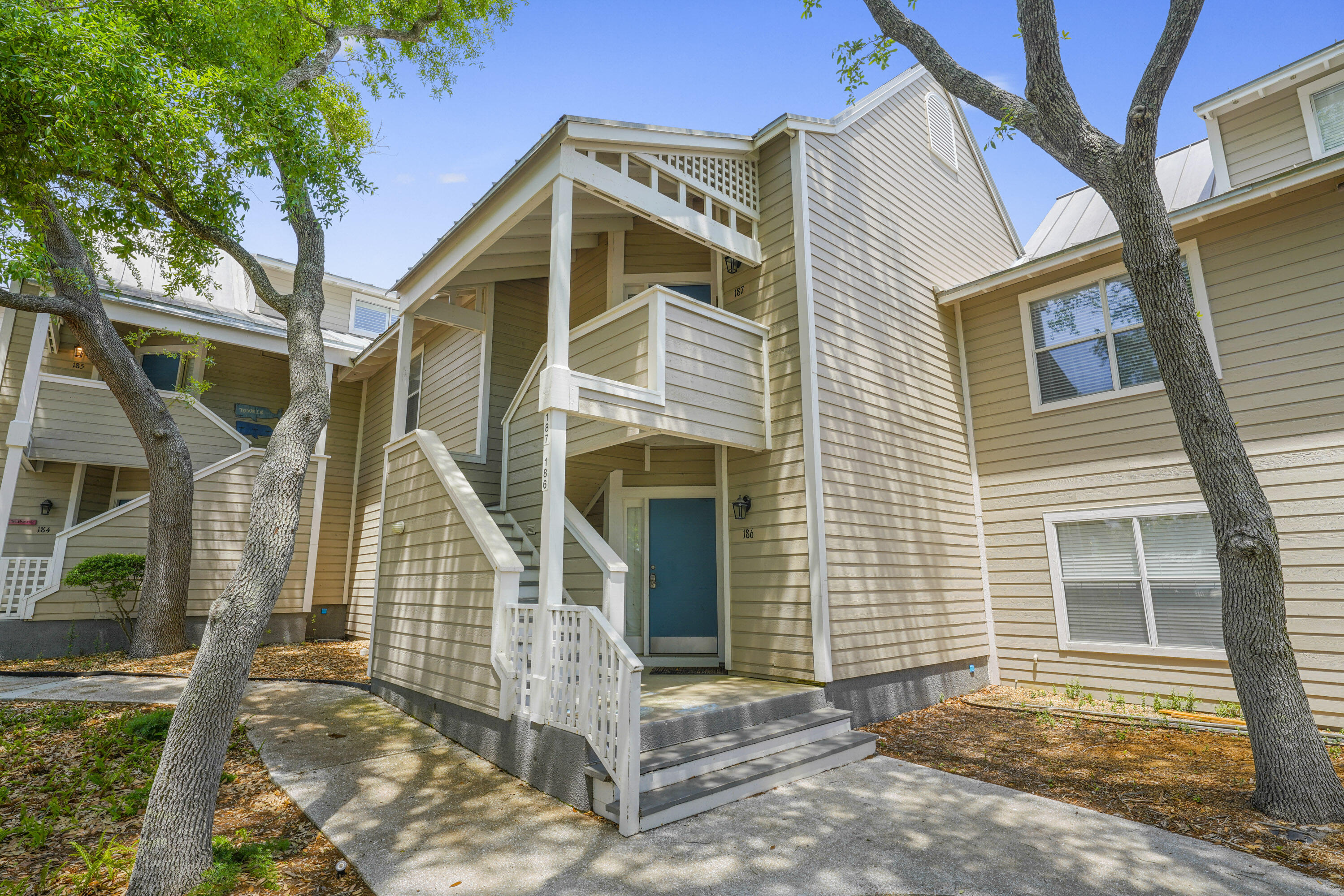 HIDDEN DUNES BEACH COTTAGES 2 - Residential