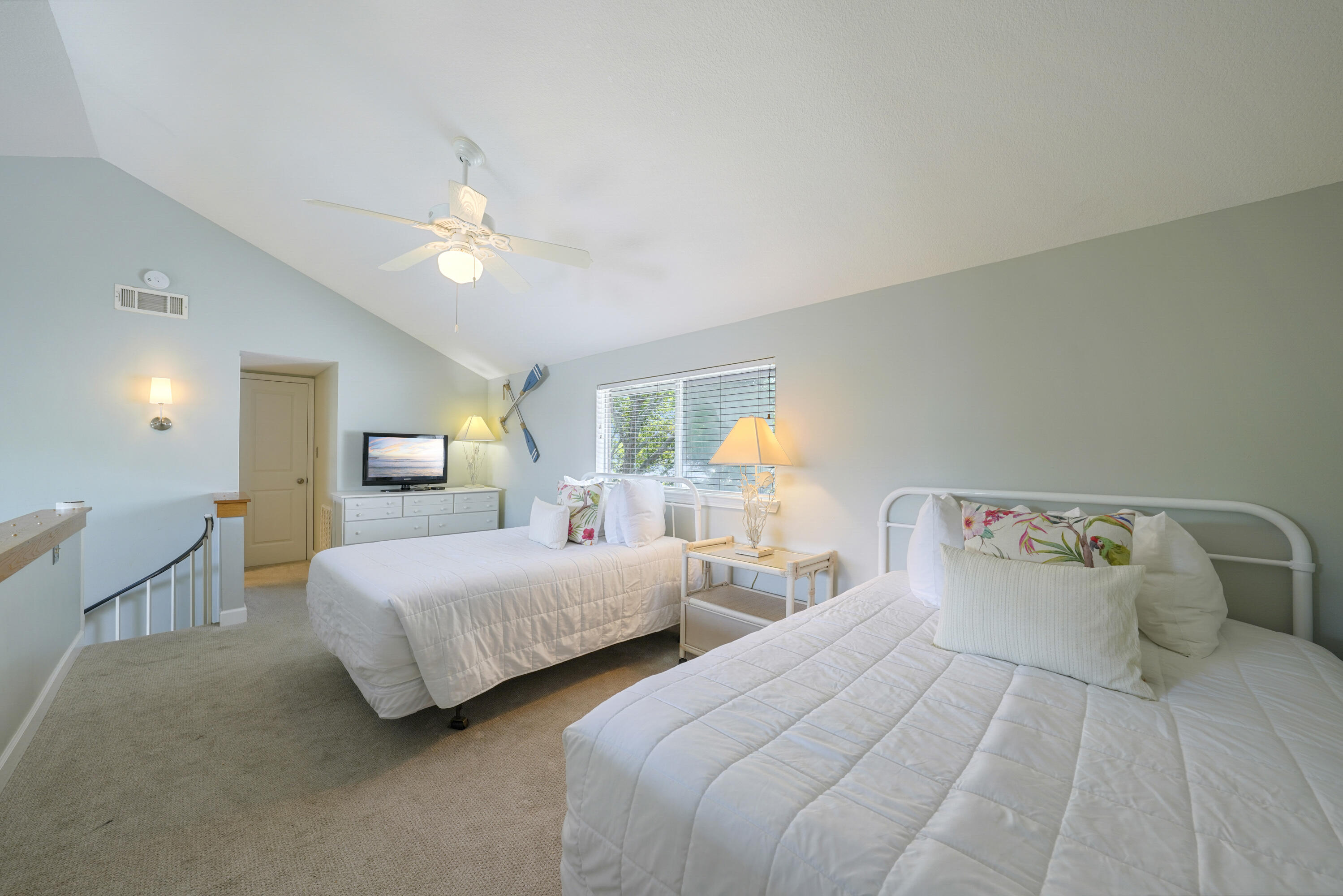 HIDDEN DUNES BEACH COTTAGES 2 - Residential