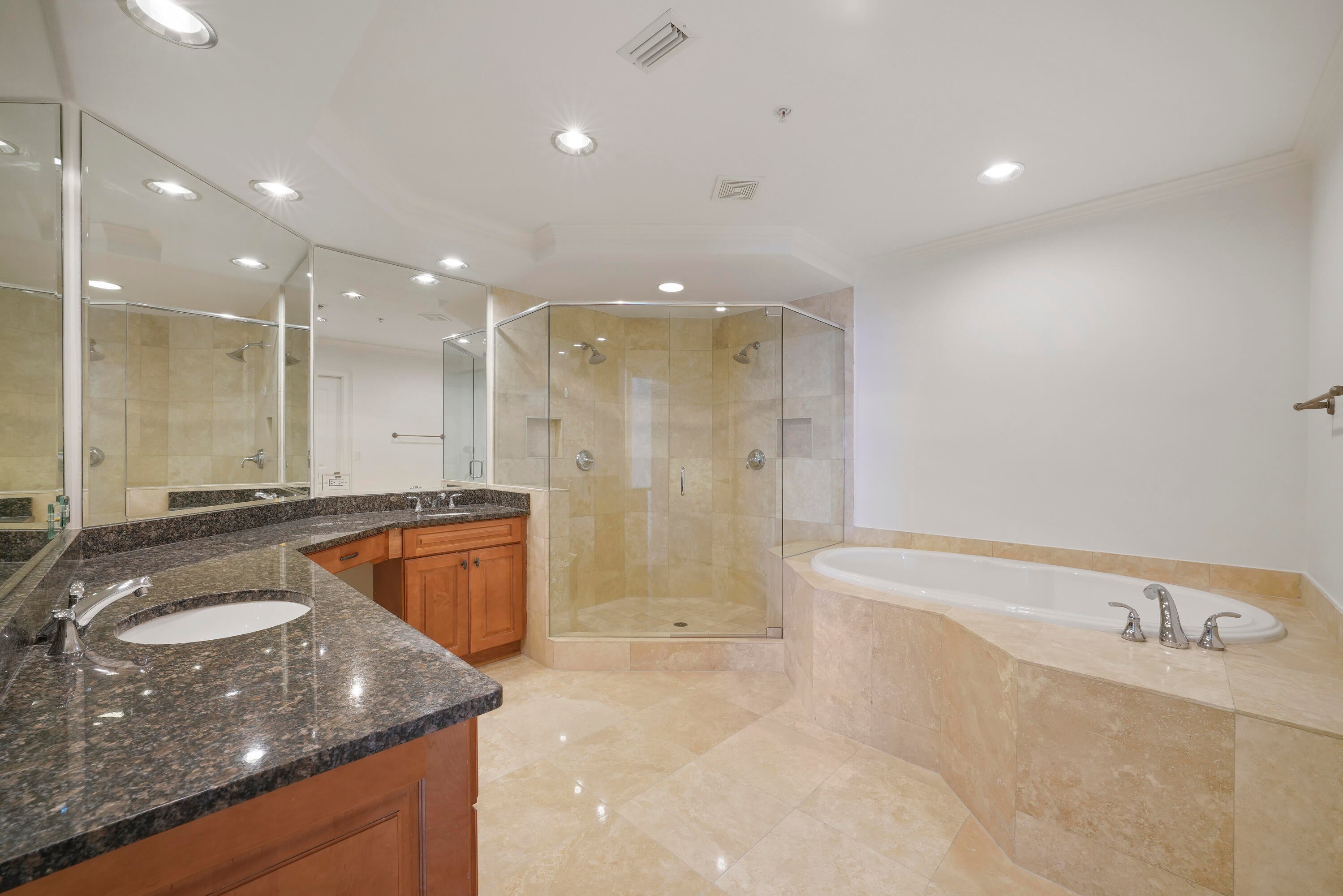 GRAND DUNES - SOUTH TOWER - Residential
