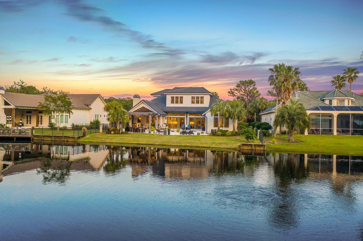 REGATTA BAY - Residential