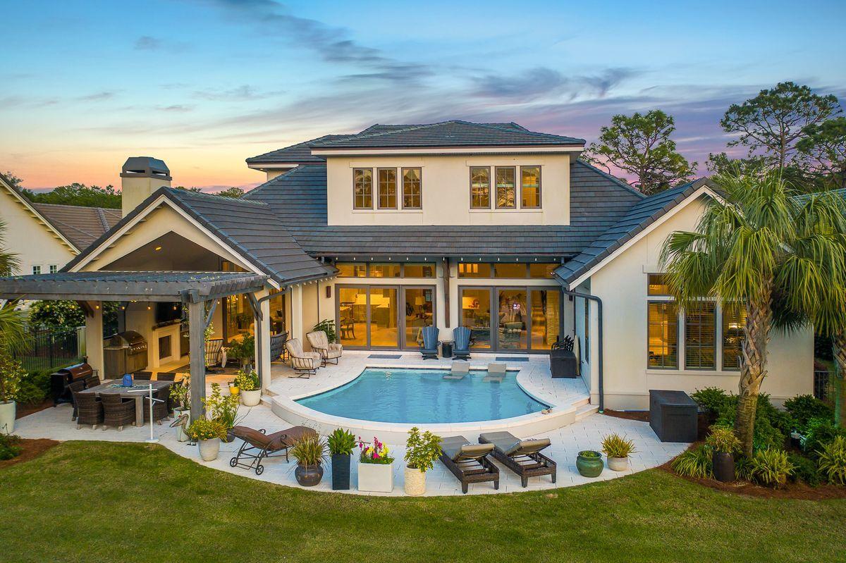 REGATTA BAY - Residential