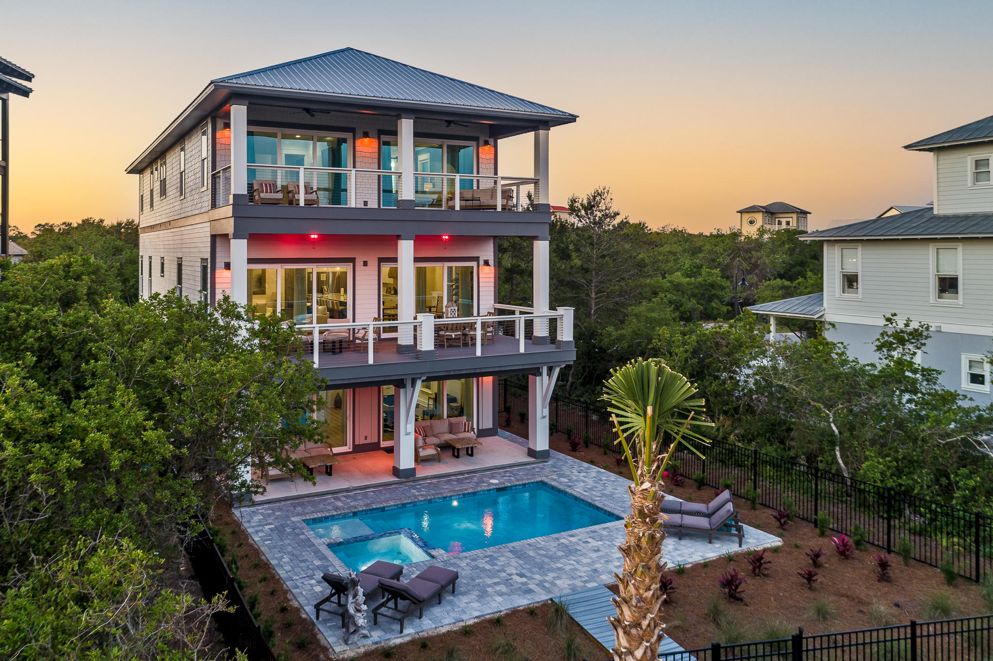 WHITES GULFVIEW ESTATES - Residential