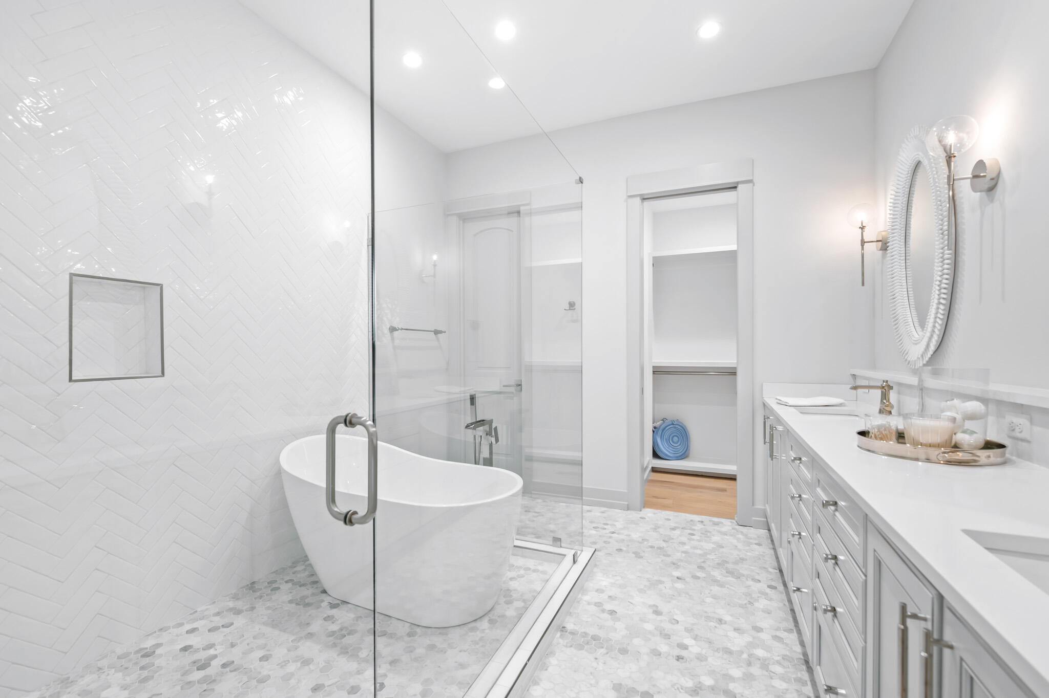 NO RECORDED SUBDIVISION - Residential