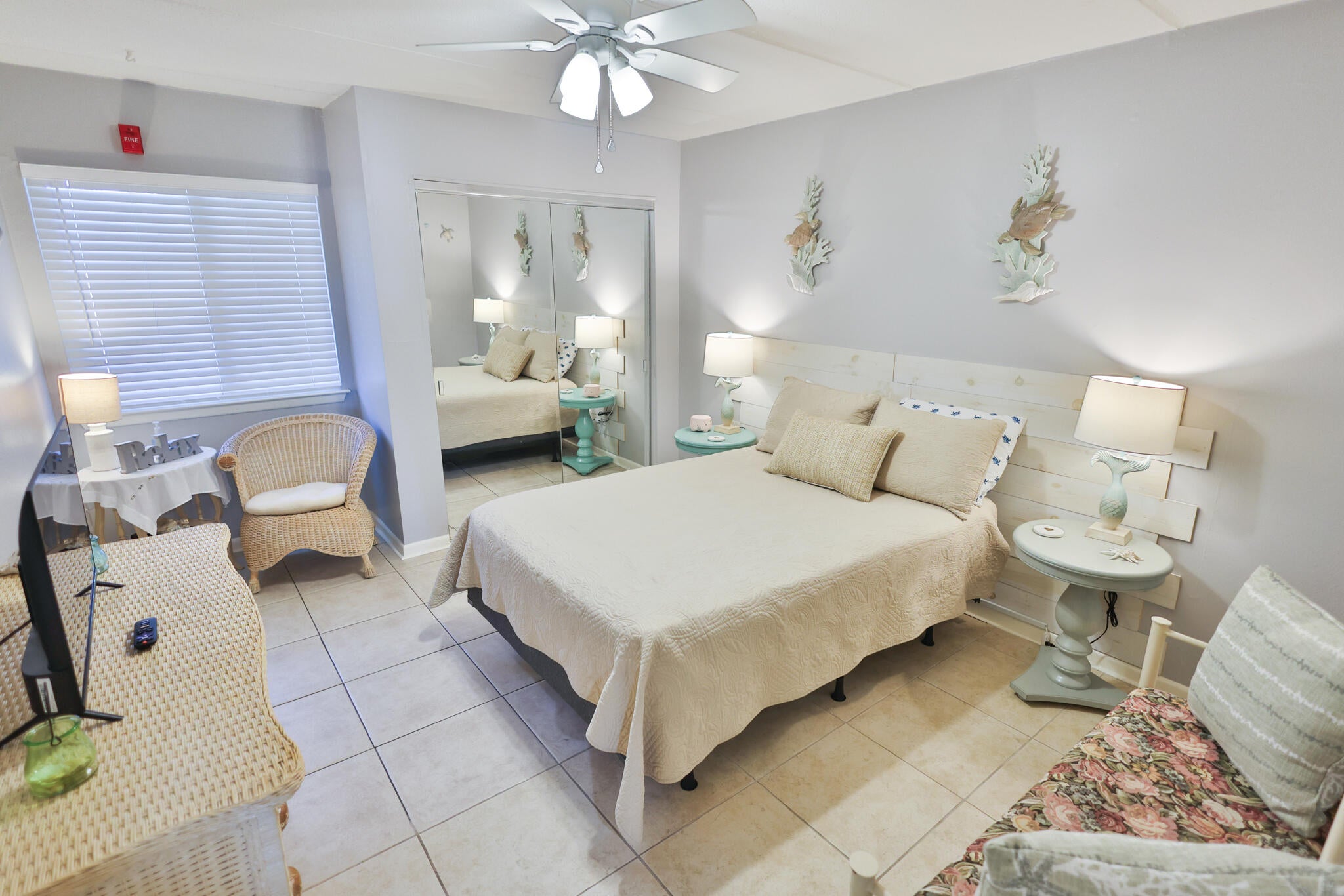CEDARS CONDO - Residential Lease