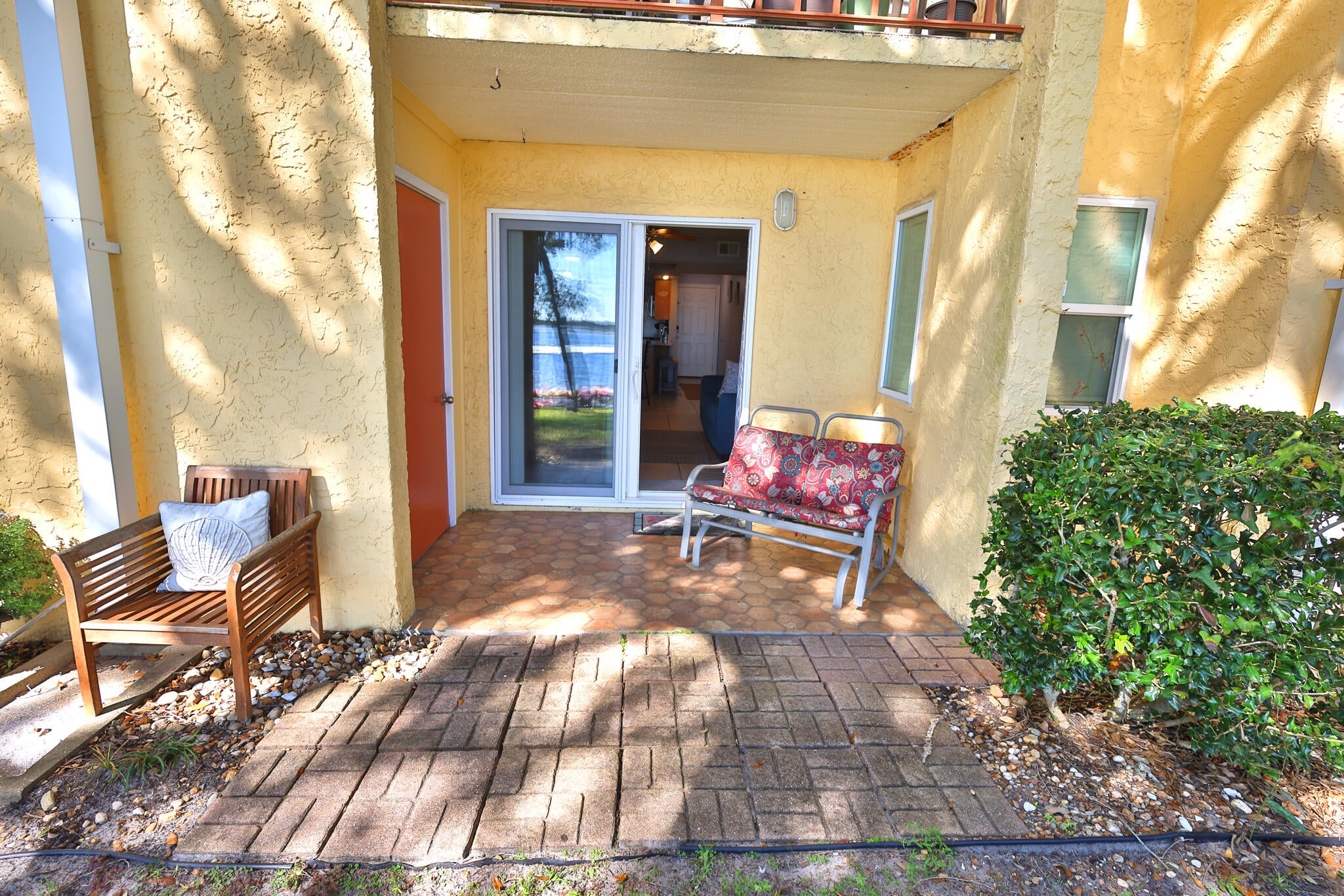 CEDARS CONDO - Residential Lease