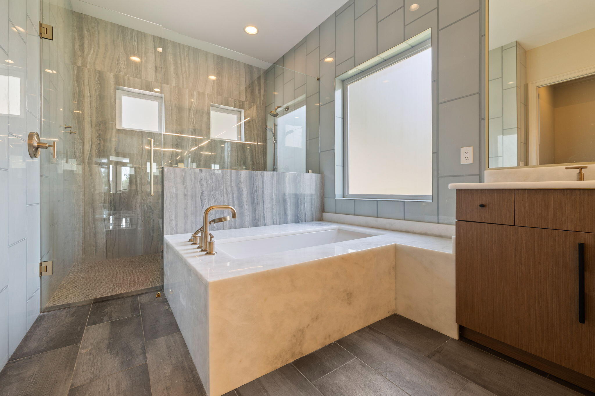 REGATTA BAY PH 2 - Residential
