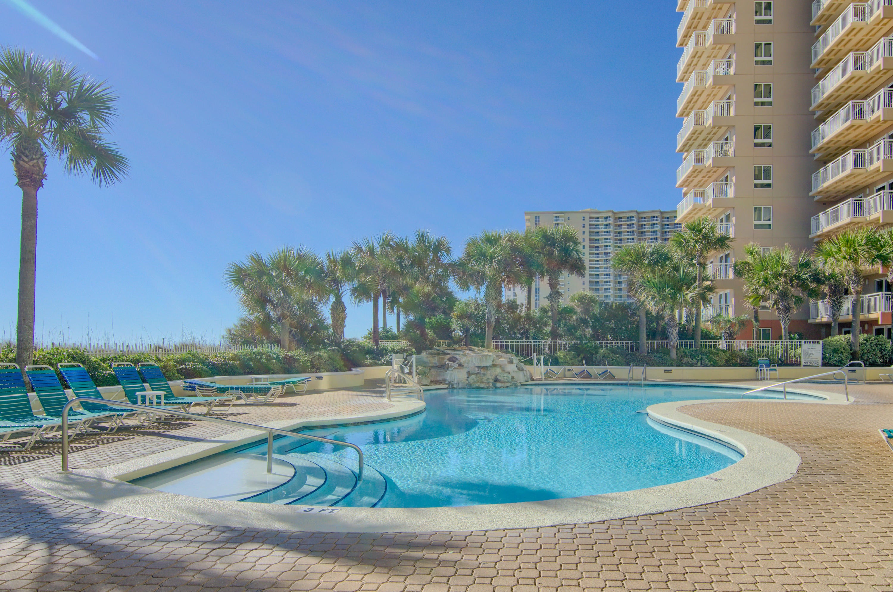 JADE EAST TOWERS CONDO - Residential