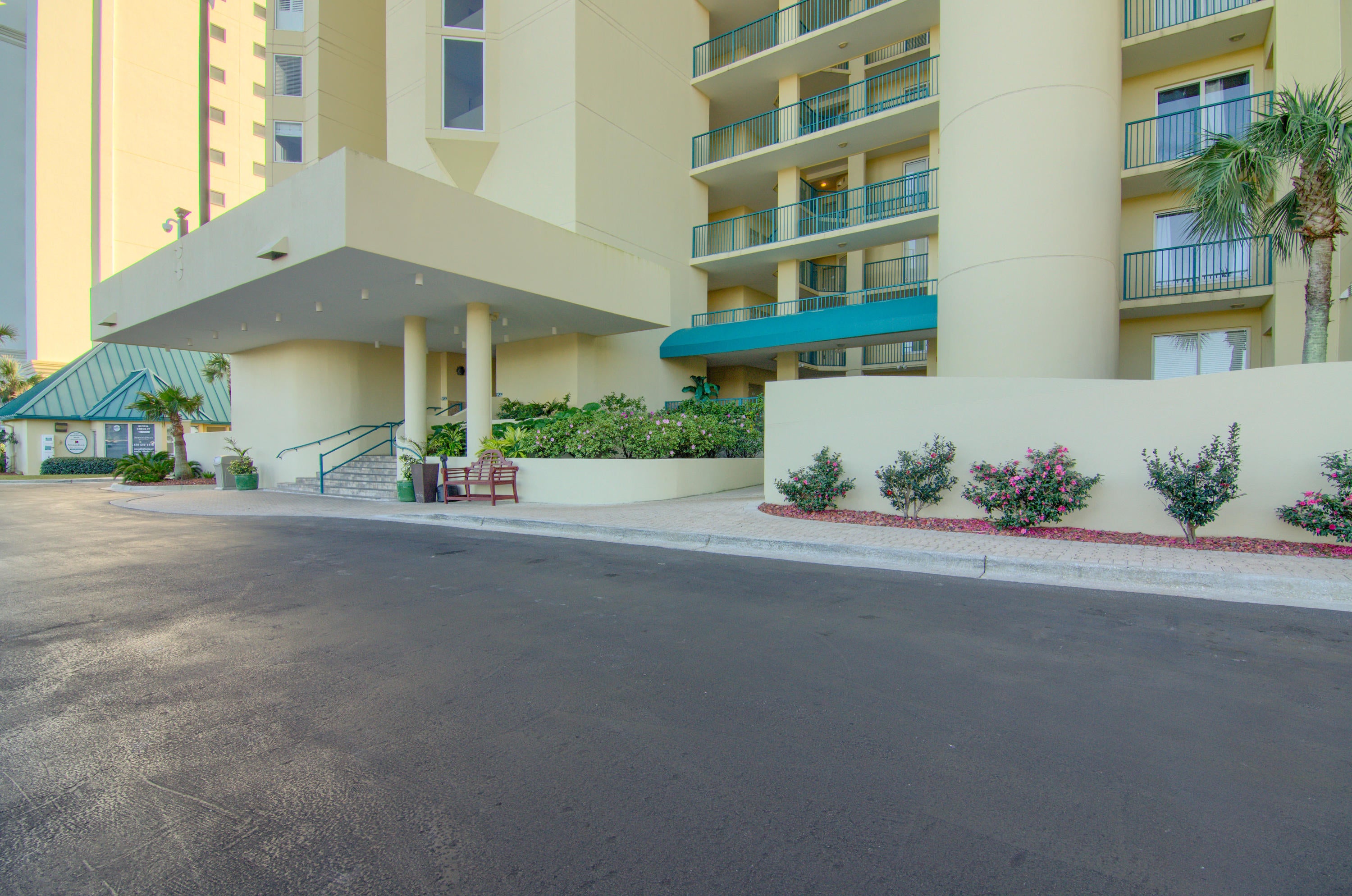 JADE EAST TOWERS CONDO - Residential