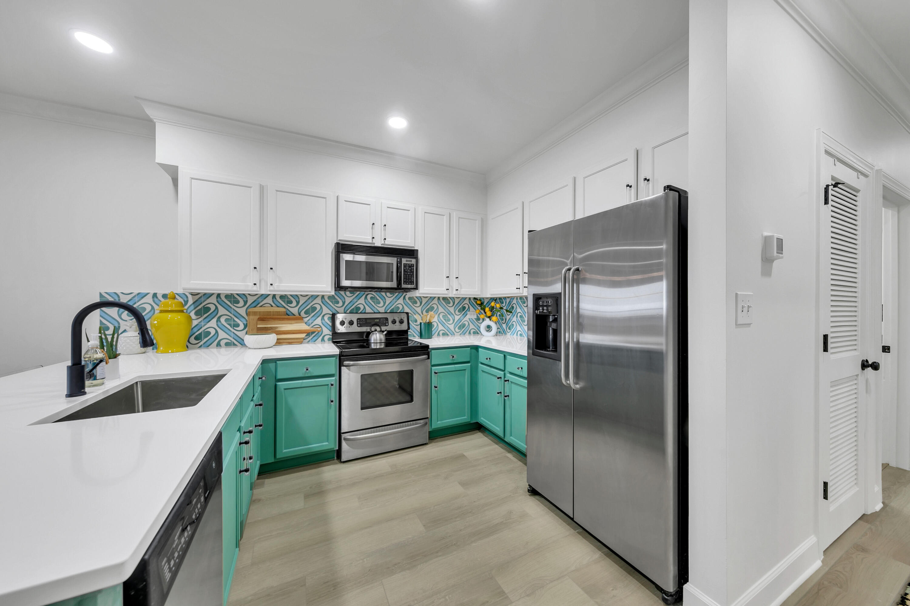 VILLAGE OF SOUTH WALTON BEACH THE - Residential