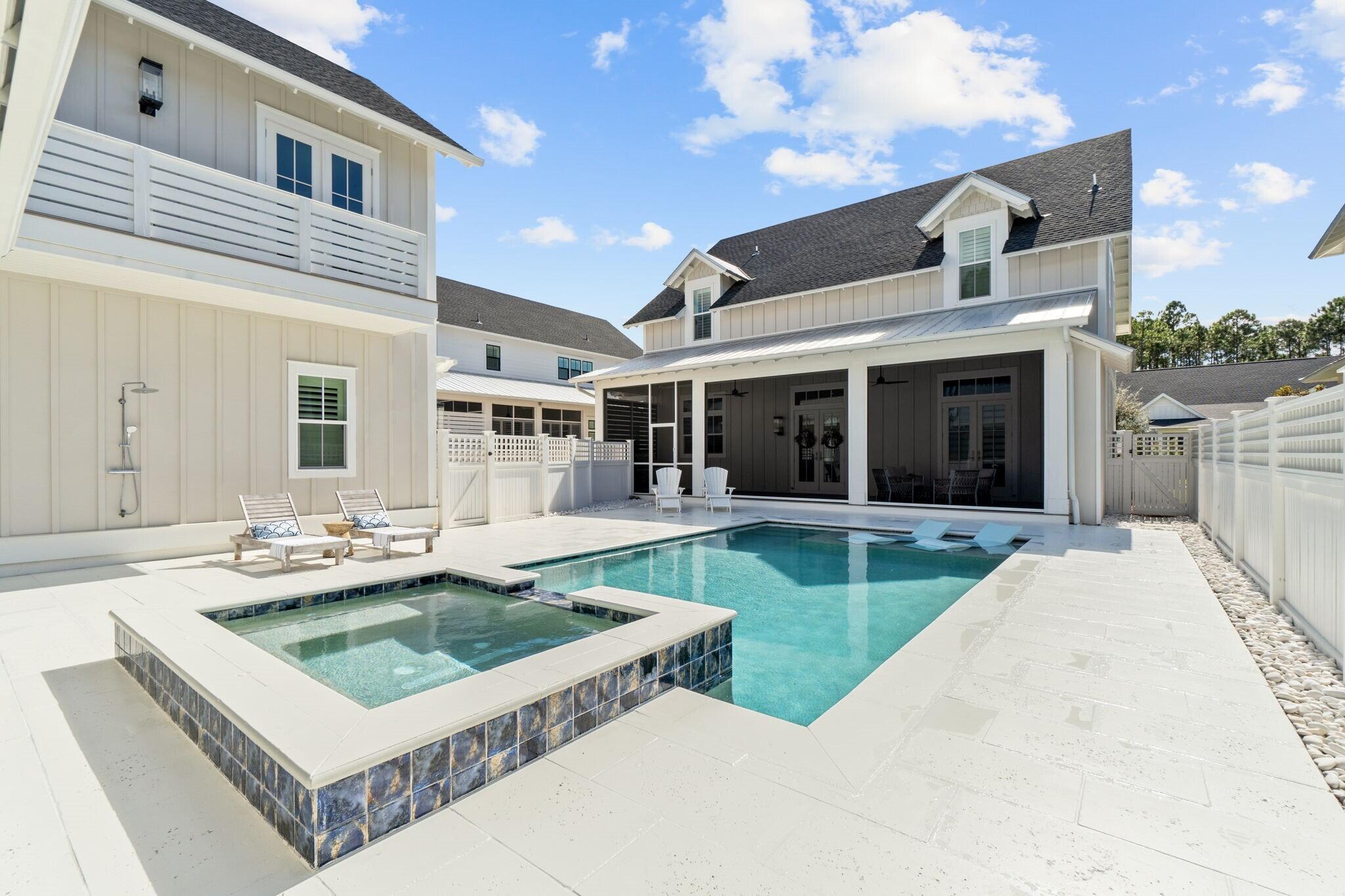 WATERSOUND ORIGINS - Residential