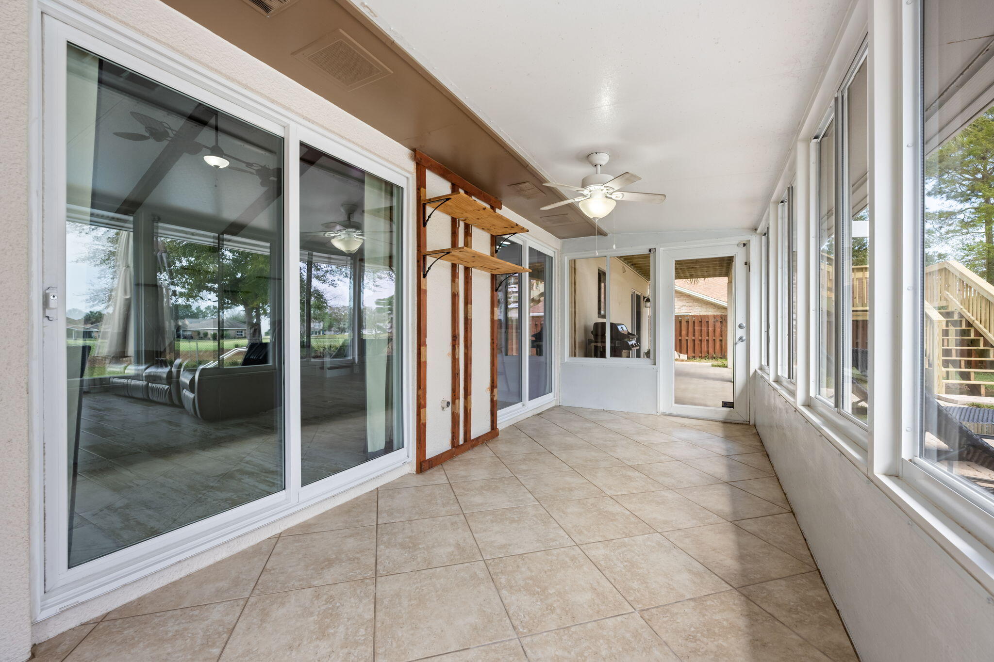 LAKE LORRAINE ESTATES - Residential