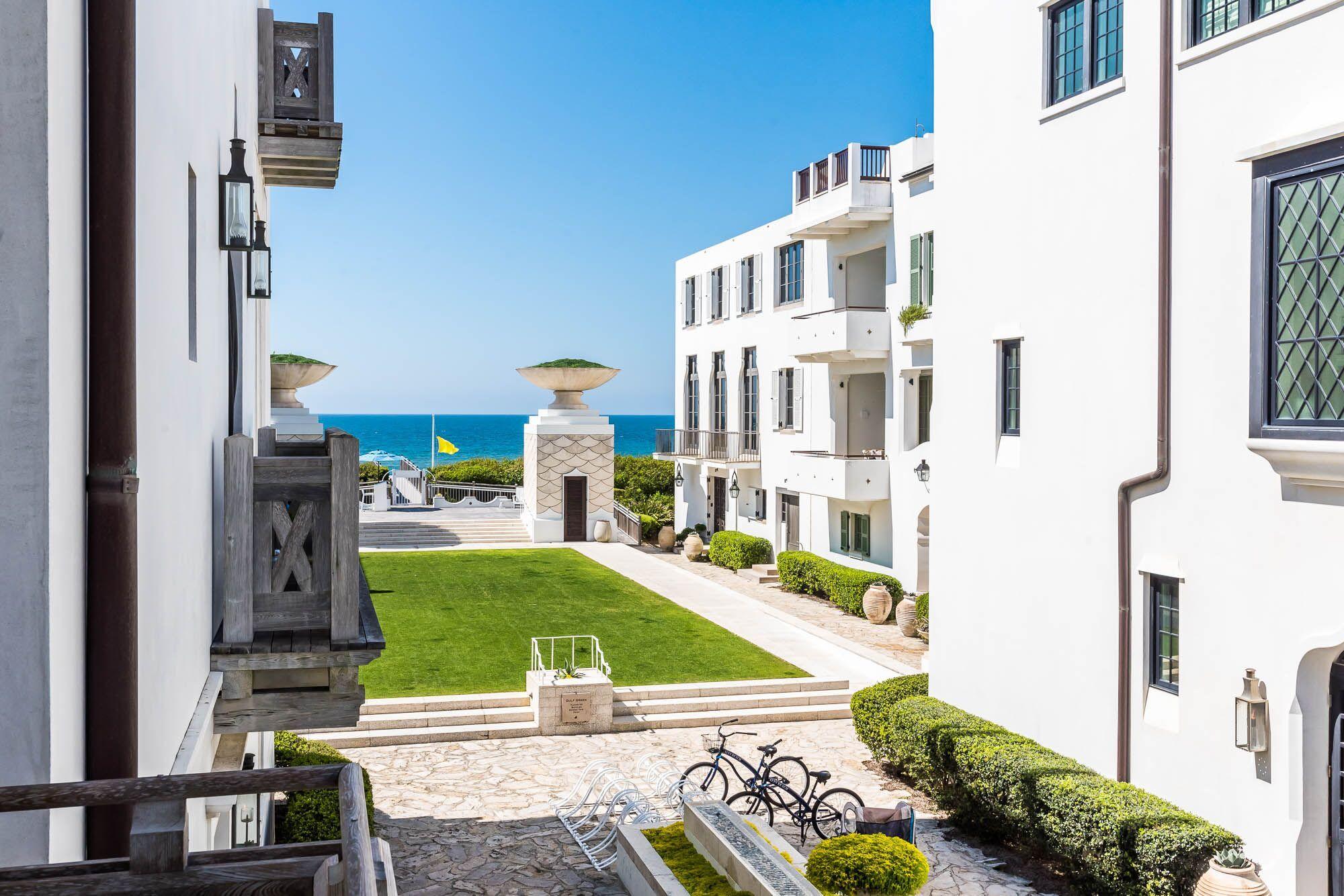 ALYS BEACH - Residential