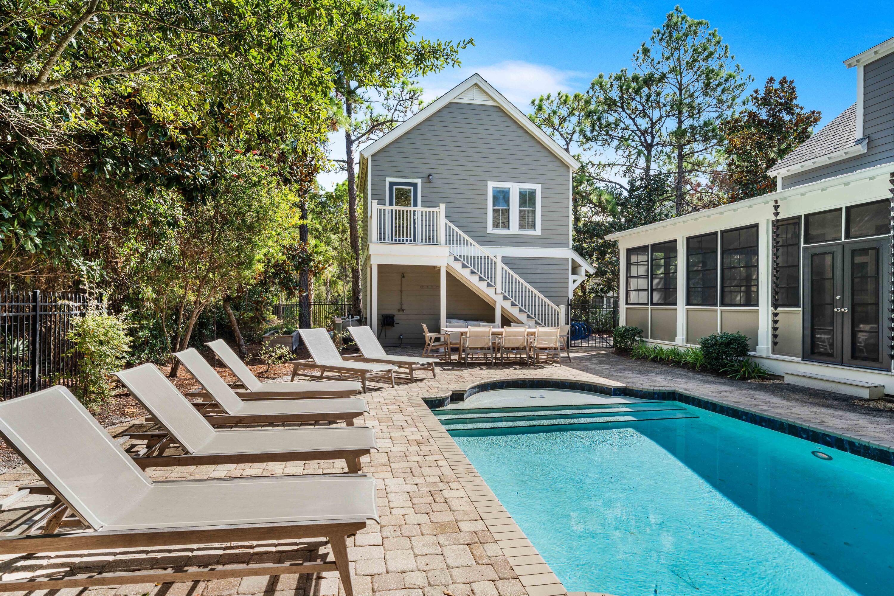 SUGARWOOD - Residential