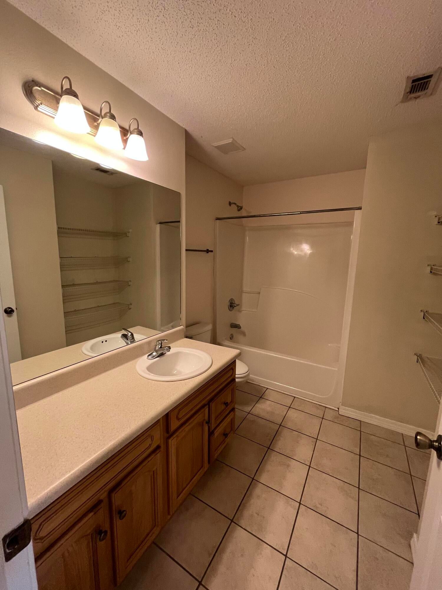 SHILOH PLACE T/H - Residential Lease