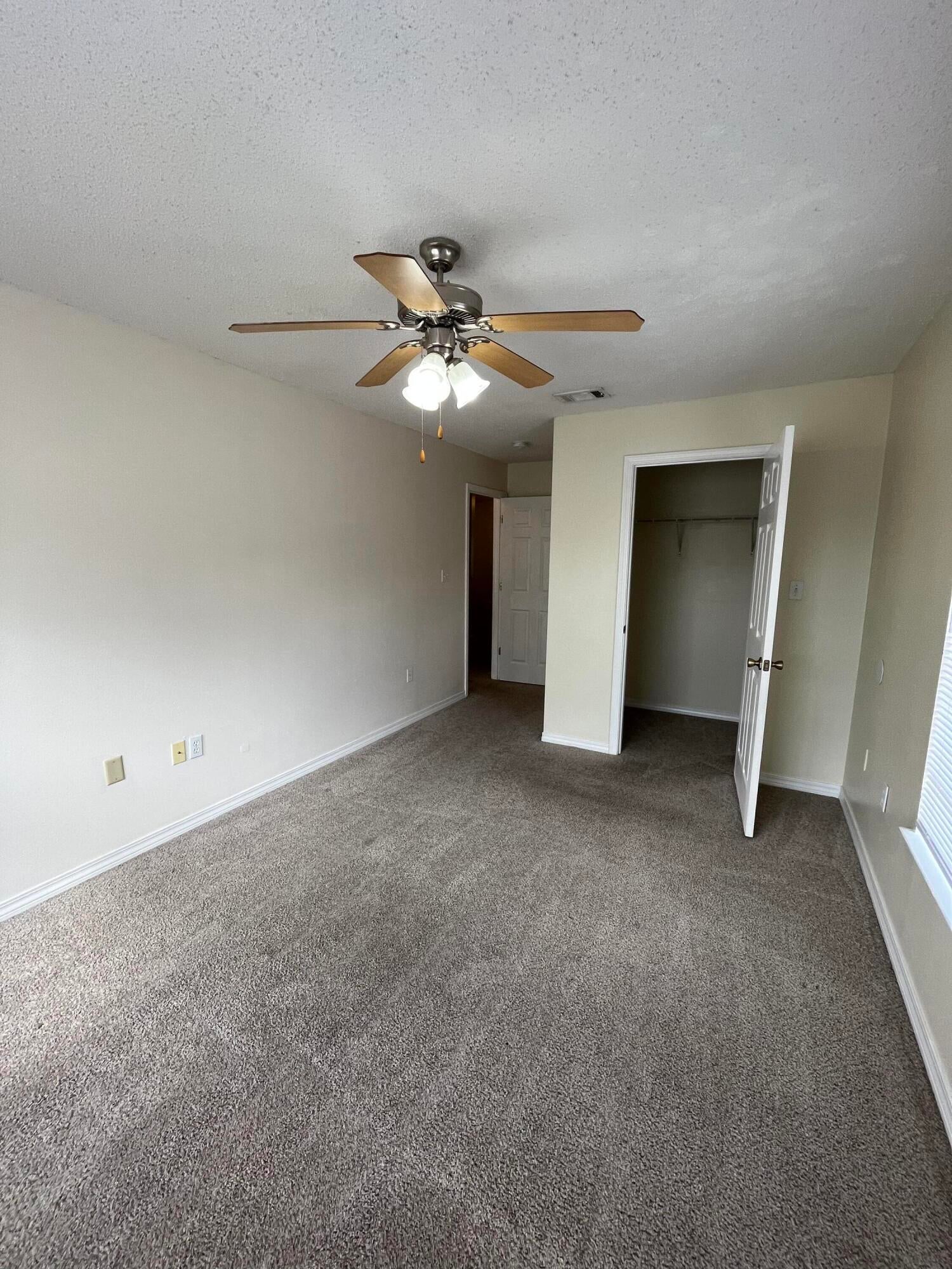 SHILOH PLACE T/H - Residential Lease