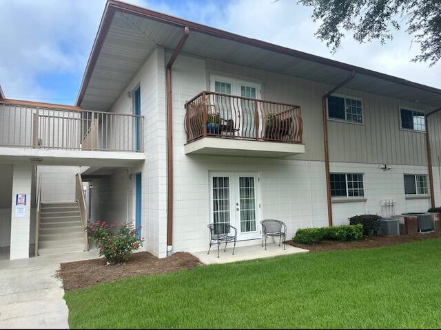 Landmark Condominiums on Saint Andrew's Bay - Residential