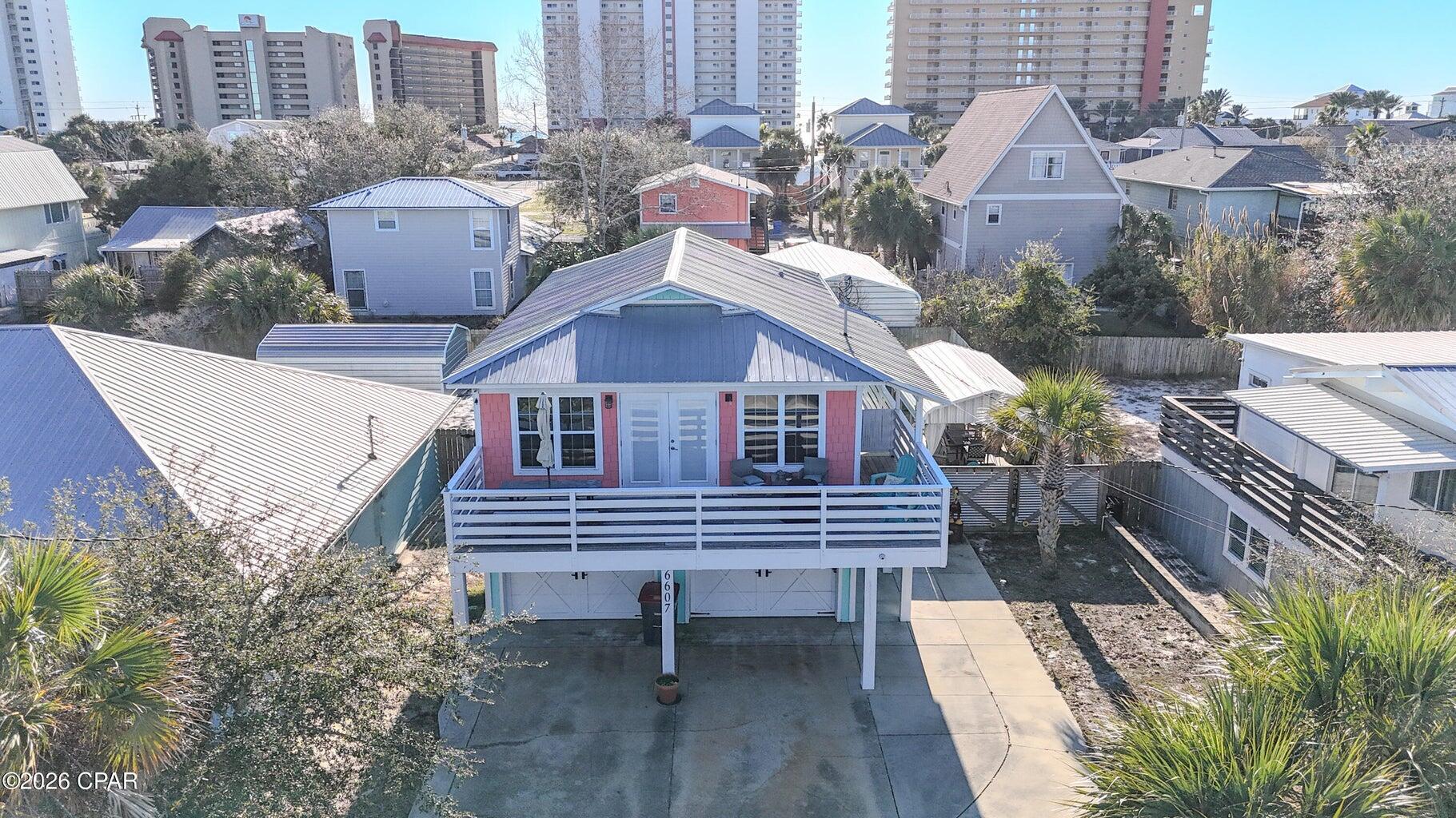HOLIDAY BEACH UNIT 03 - Residential