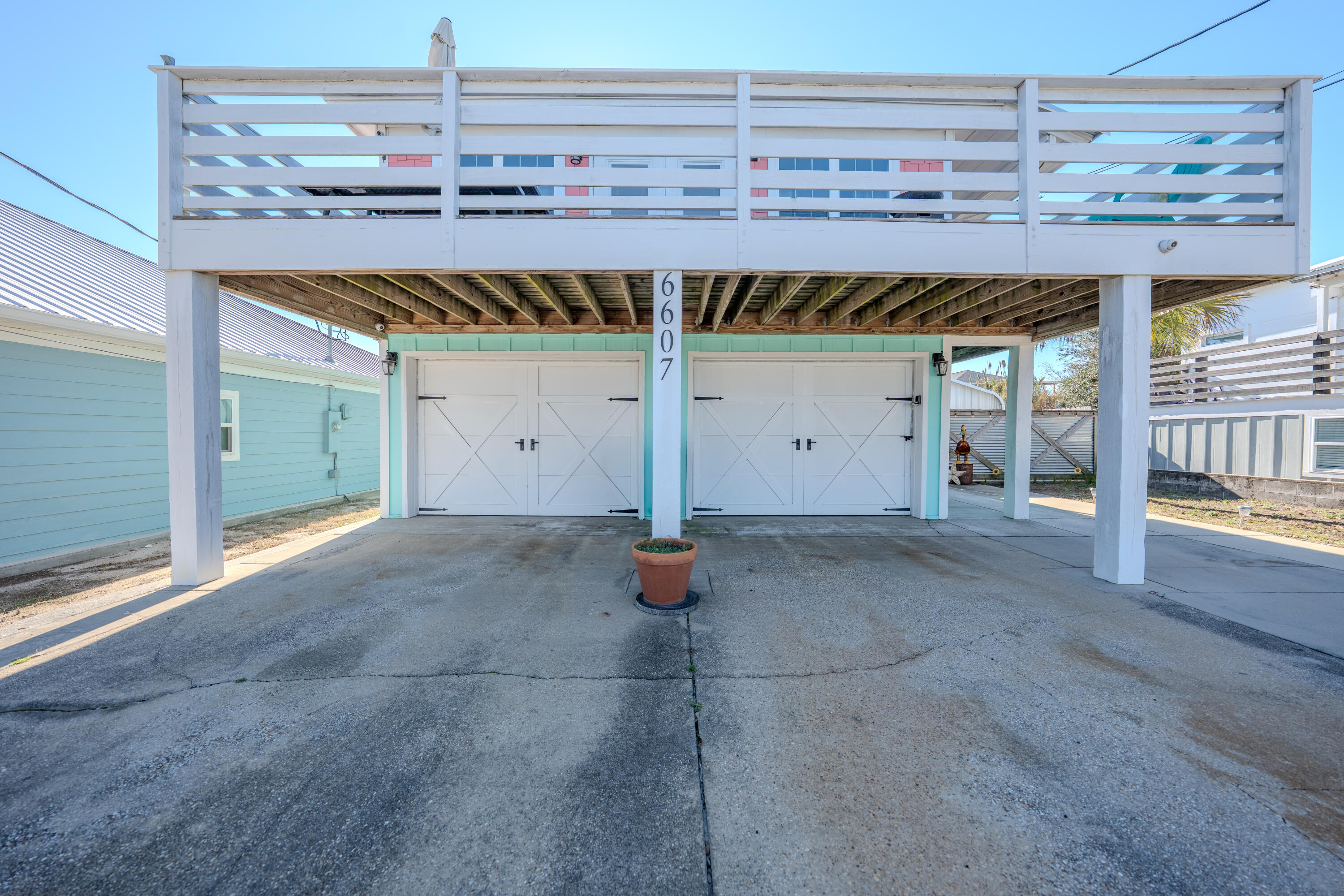 HOLIDAY BEACH UNIT 03 - Residential