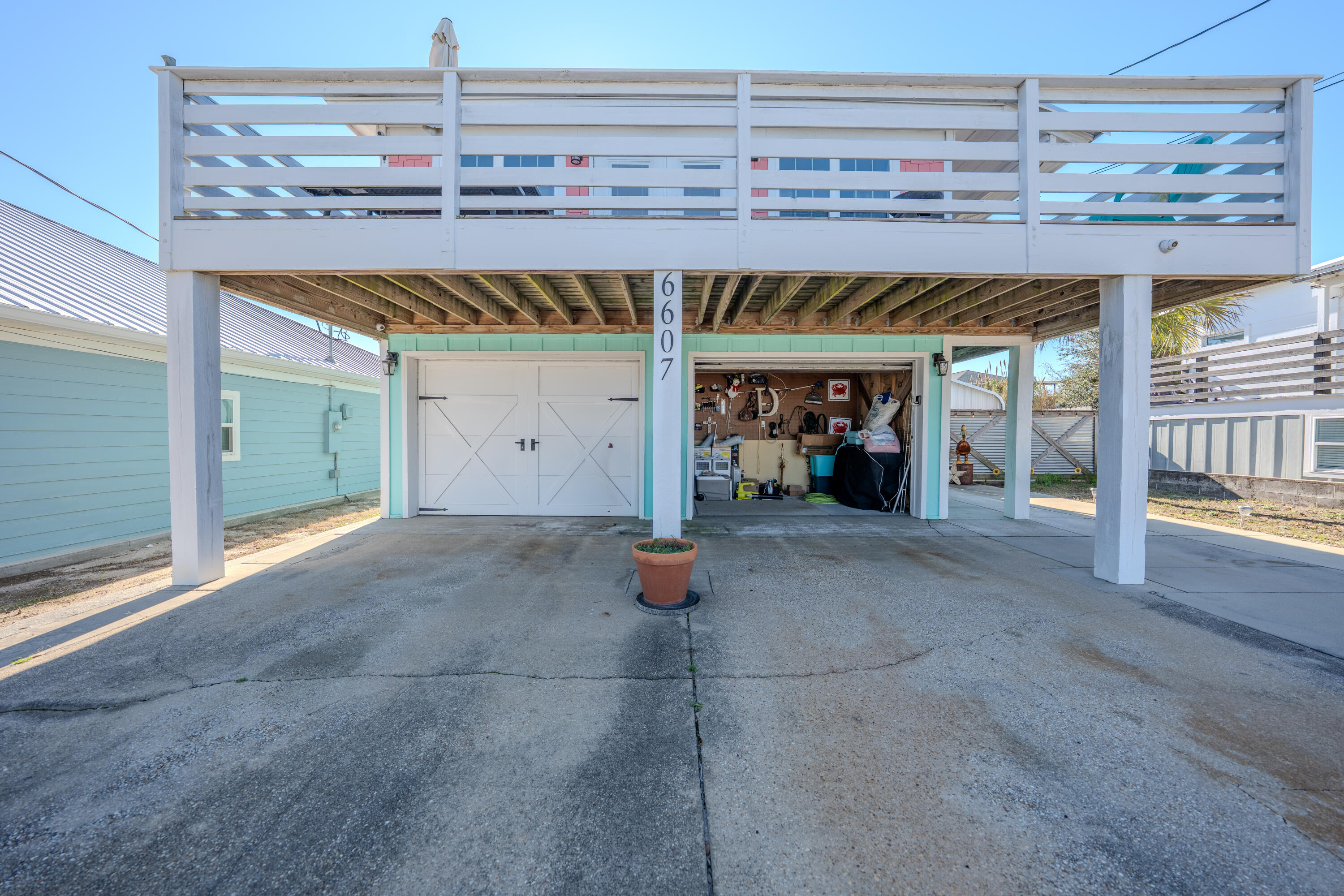 HOLIDAY BEACH UNIT 03 - Residential