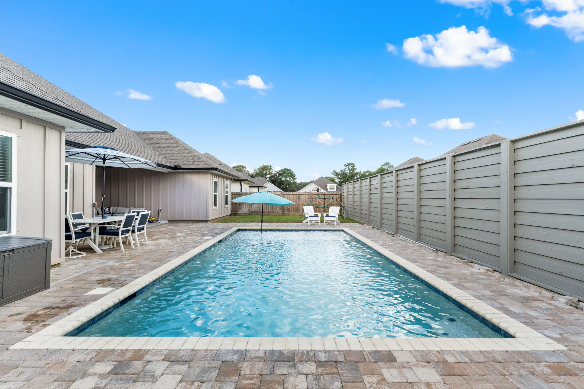 WATERS EDGE - Residential