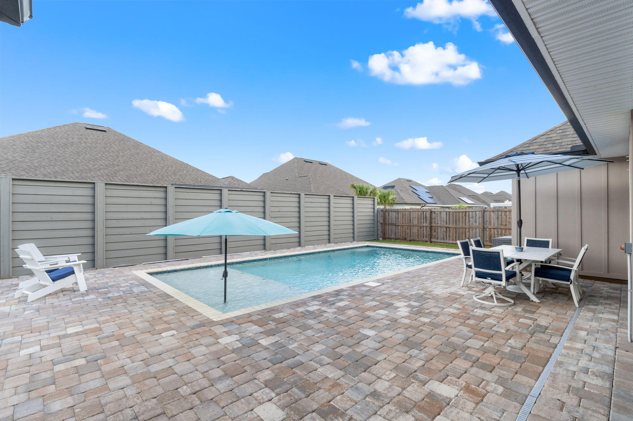 WATERS EDGE - Residential