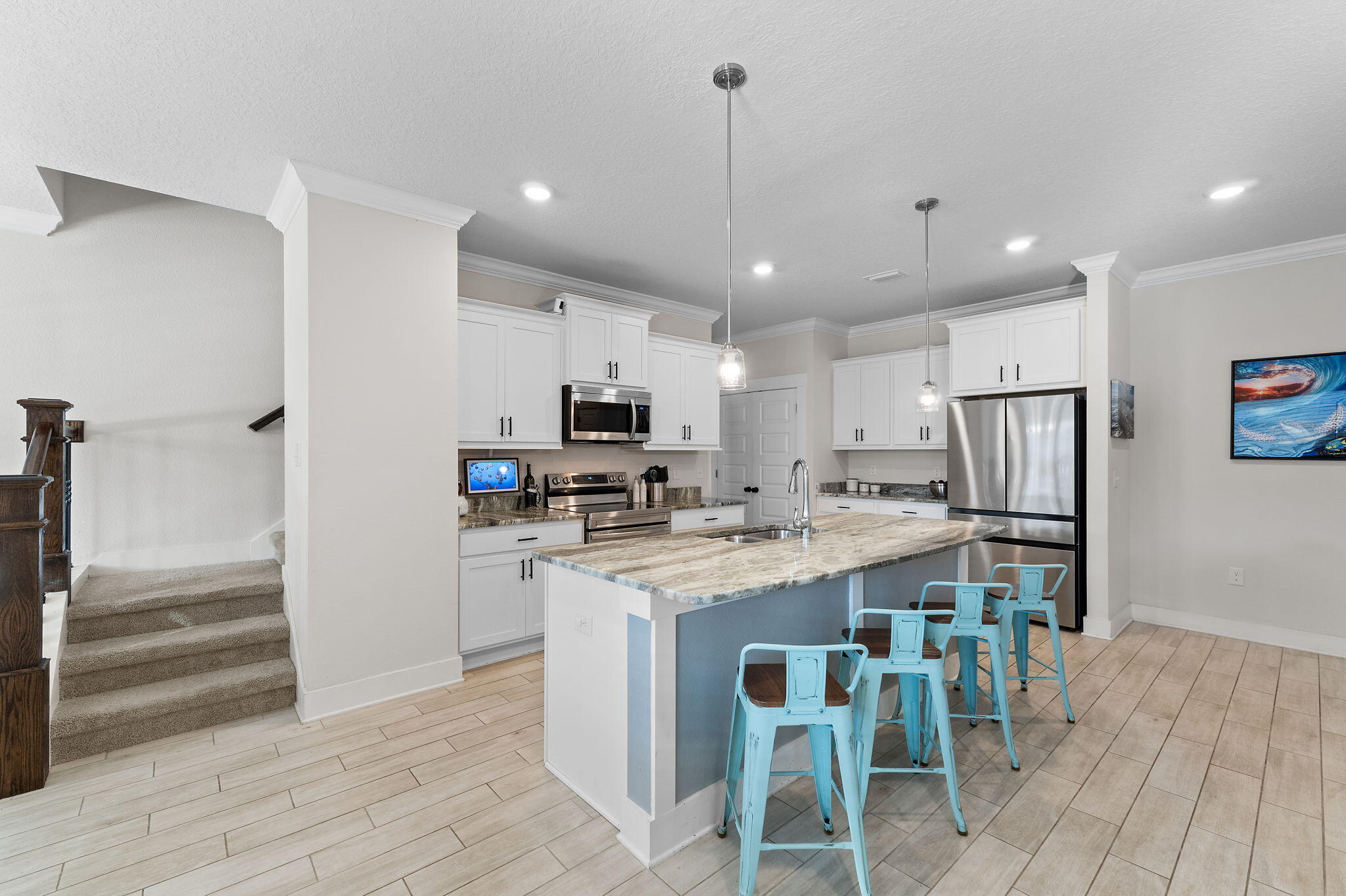 WATERS EDGE - Residential