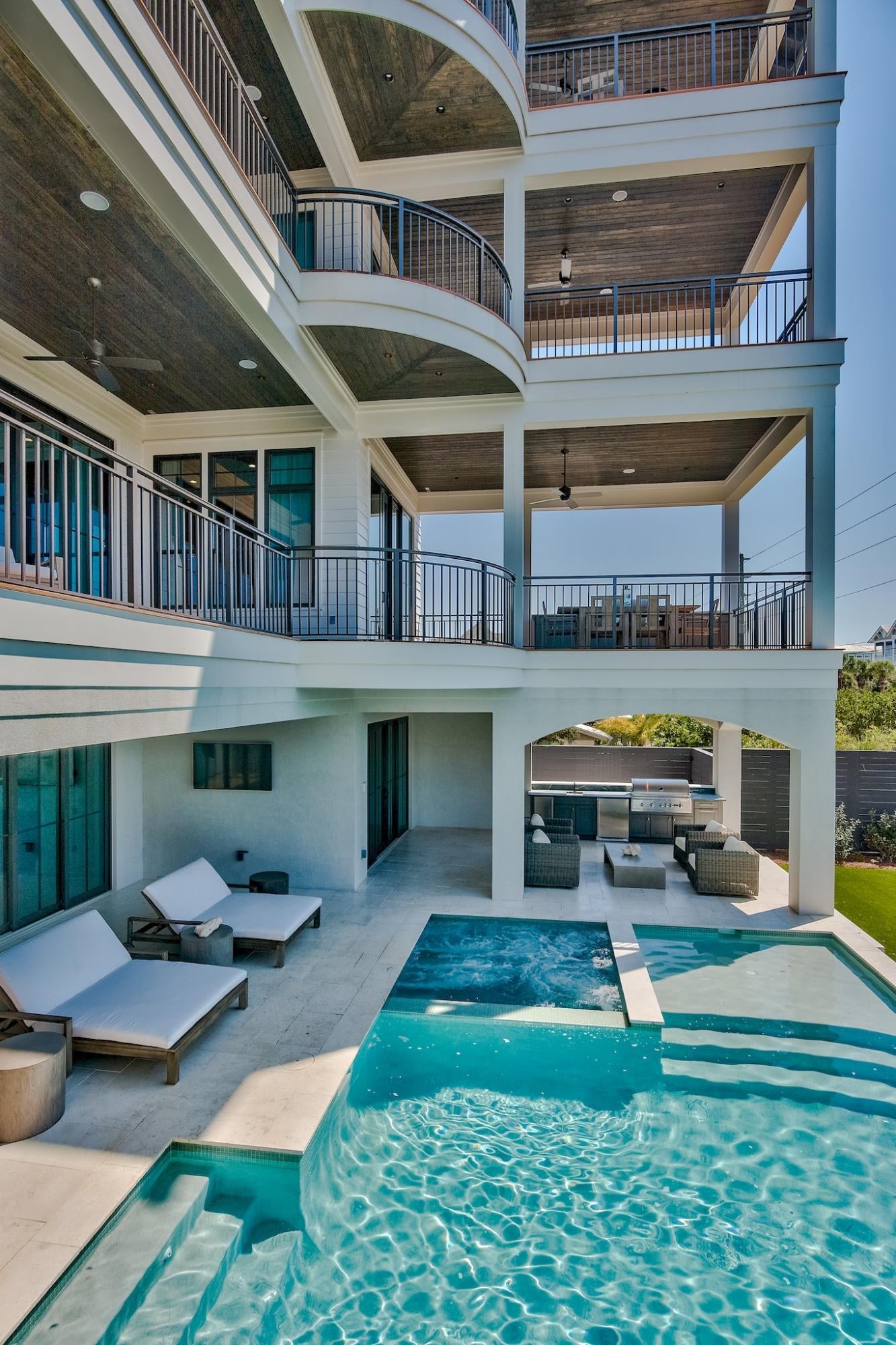 SEAHIGHLAND - Residential