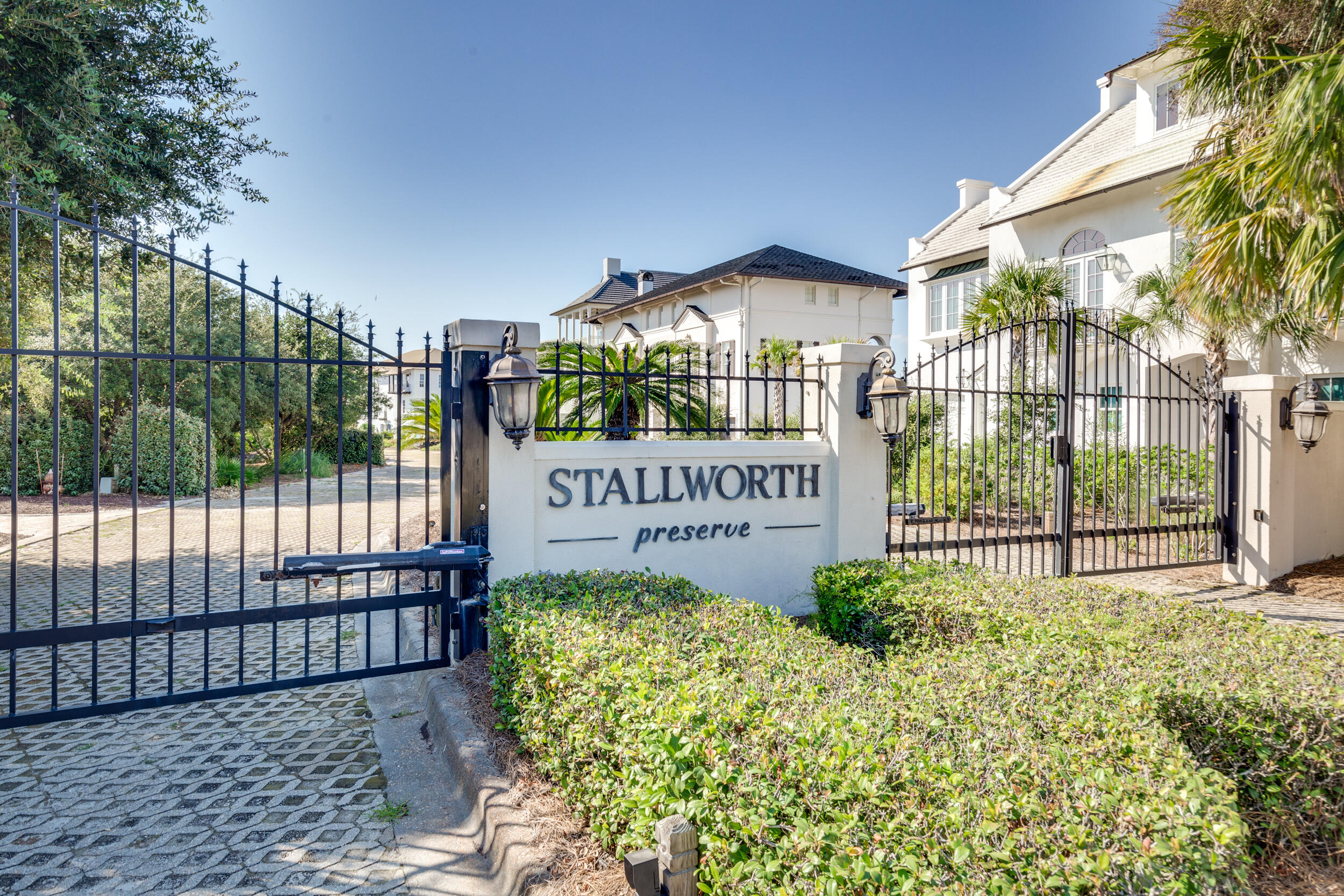 STALLWORTH PRESERVE - Land